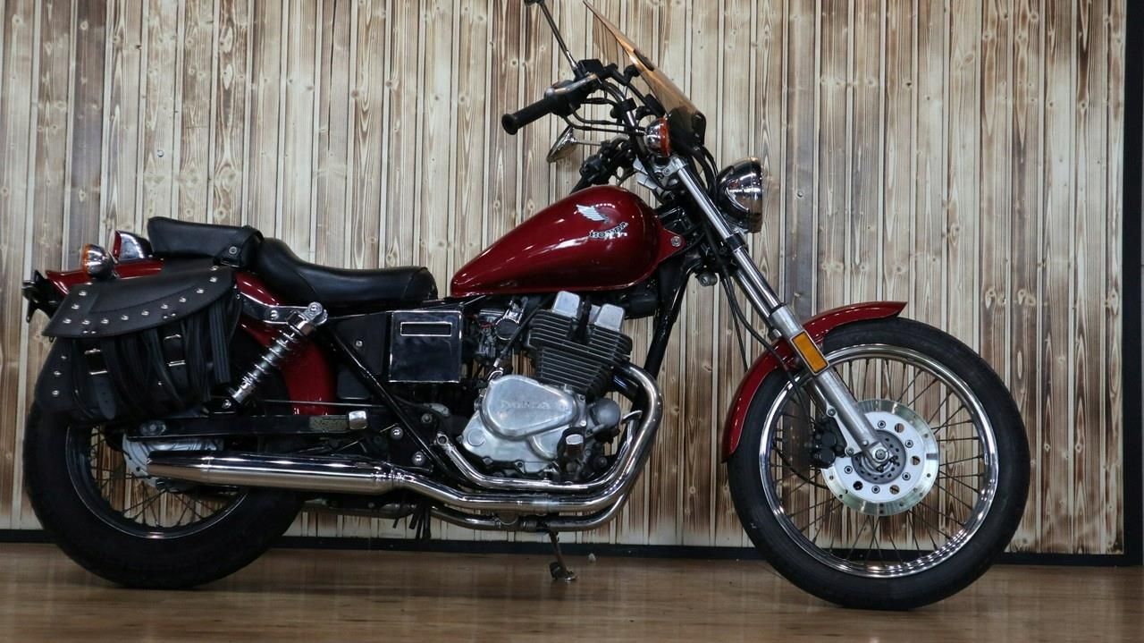 Honda CMX (250) rebel Piękna i Zadbana opłacona - zdjęcie 5 Honda CMX (250) rebel Piękna i Zadbana opłacona