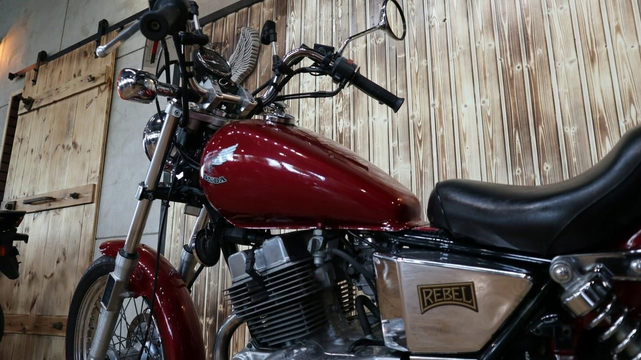 Honda CMX (250) rebel Piękna i Zadbana opłacona - zdjęcie 9 Honda CMX (250) rebel Piękna i Zadbana opłacona