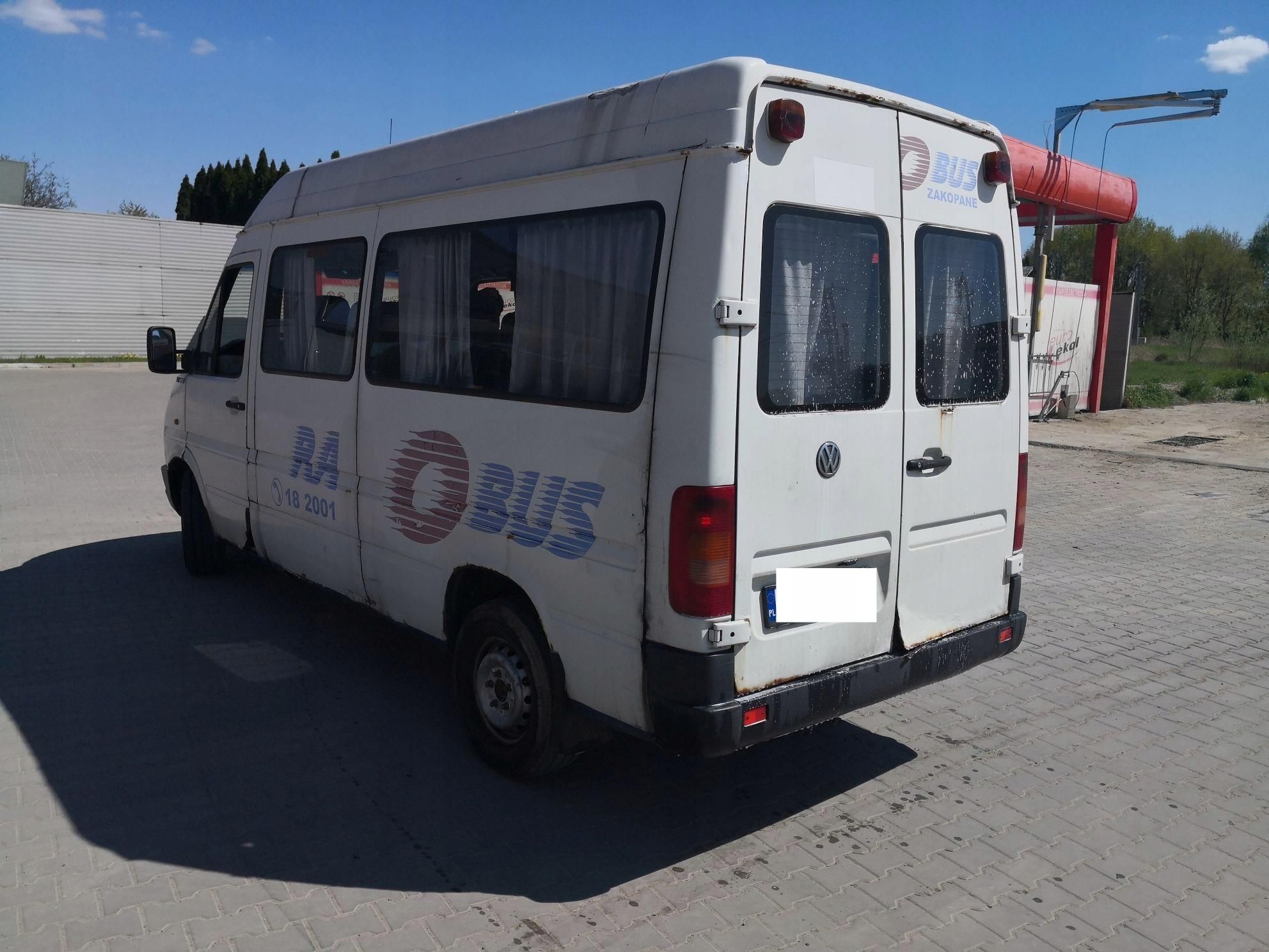 VW LT 35 AUTOBUS 15 miejsc - zdjęcie 1 VW LT 35 AUTOBUS 15 miejsc