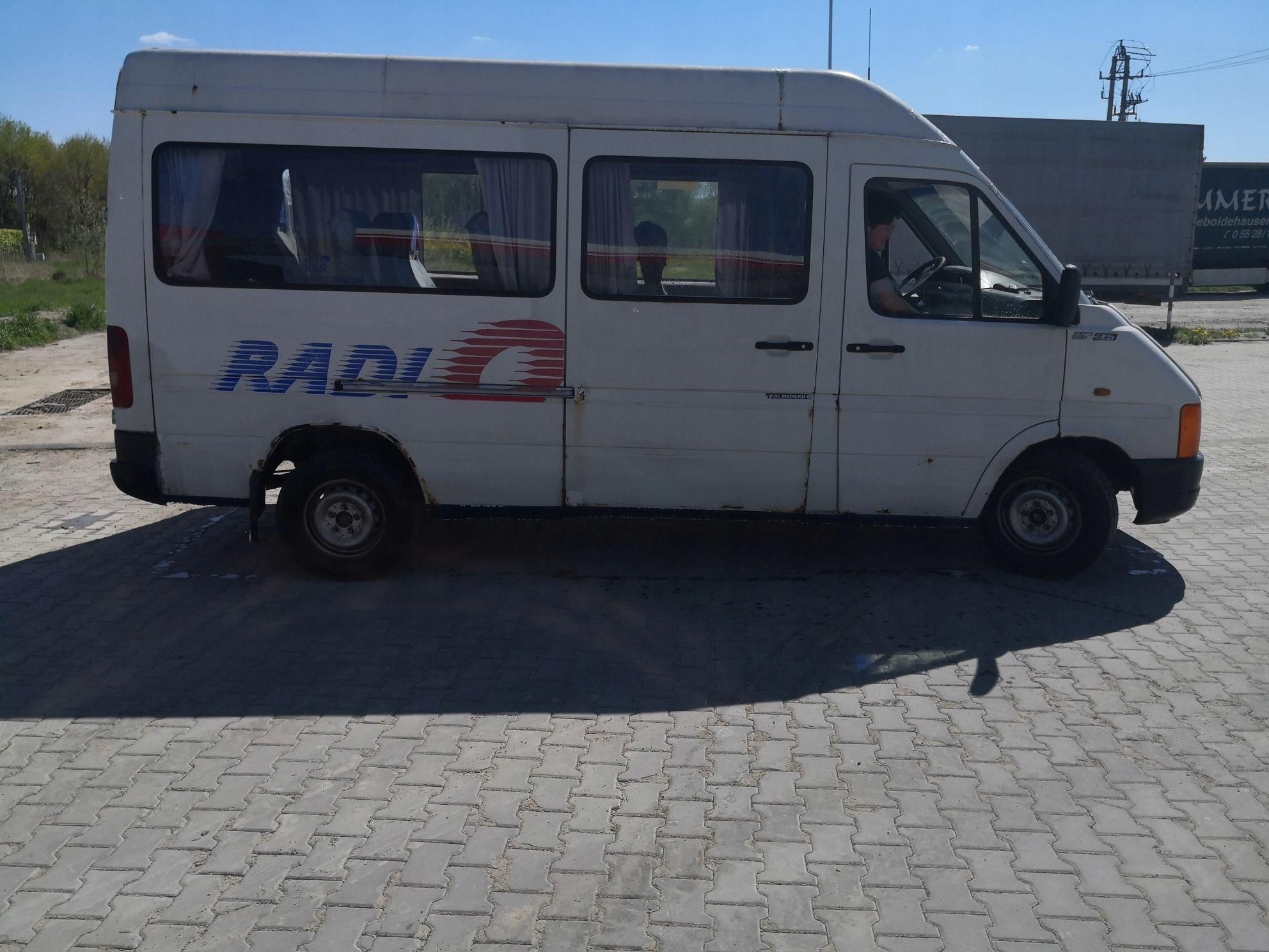 VW LT 35 AUTOBUS 15 miejsc - zdjęcie 6 VW LT 35 AUTOBUS 15 miejsc