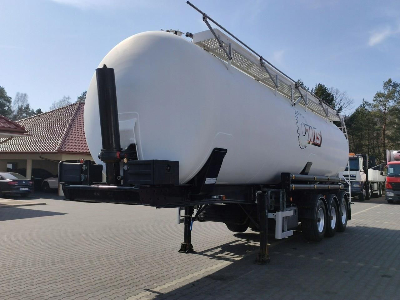 Fillart Spitzer Benalu Filliat Silos - zdjęcie 1 Fillart Spitzer Benalu Filliat Silos