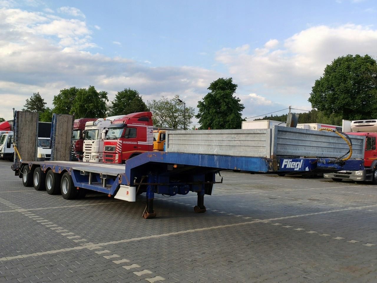 Fliegl Poszerzana Najazdy Stan Super - zdjęcie 10 Fliegl Poszerzana Najazdy Stan Super