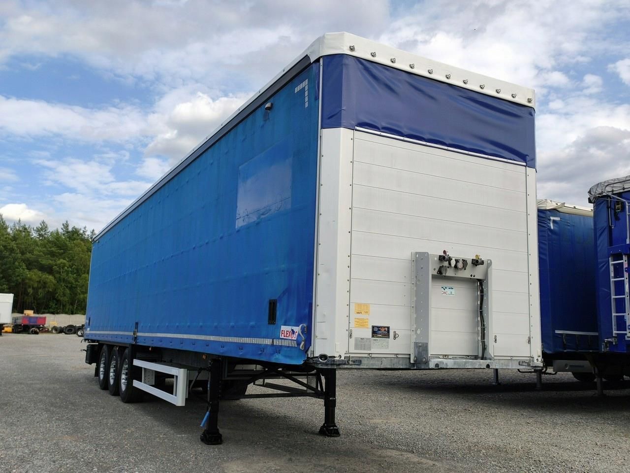 Schmitz Cargobull Standard Oś Pod. SPEDD KURTYNA - zdjęcie 7 Schmitz Cargobull Standard Oś Pod. SPEDD KURTYNA
