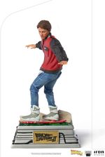 Zdjęcie Iron Studios Back to the Future II Art Scale Statue 1/10 Marty McFly on Hoverboard 22 cm - Wołomin