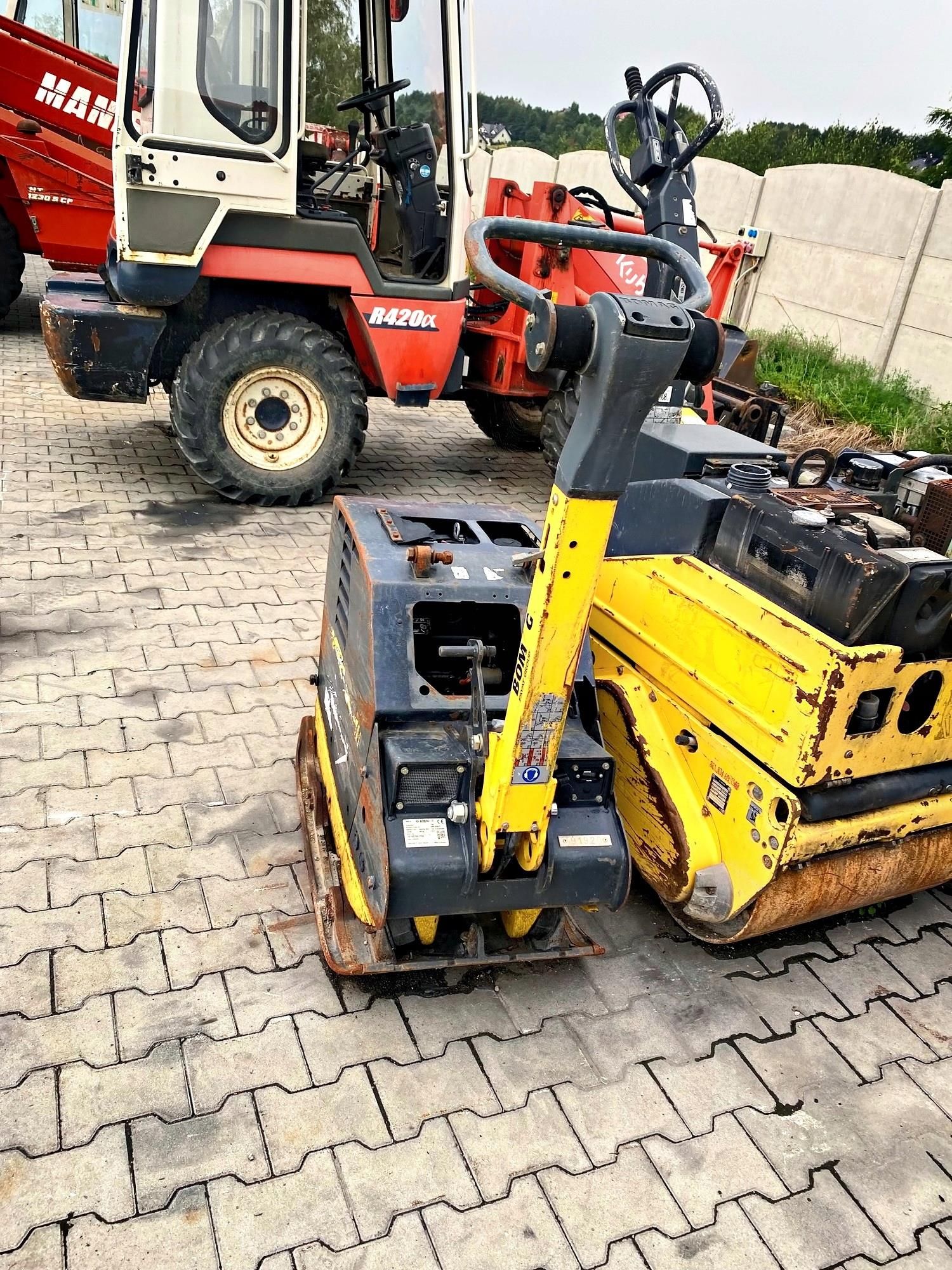 Bomag Zagęszczarka Rewersyjna Bpr Ubijak Płytowy - zdjęcie 3 Bomag Zagęszczarka Rewersyjna Bpr Ubijak Płytowy