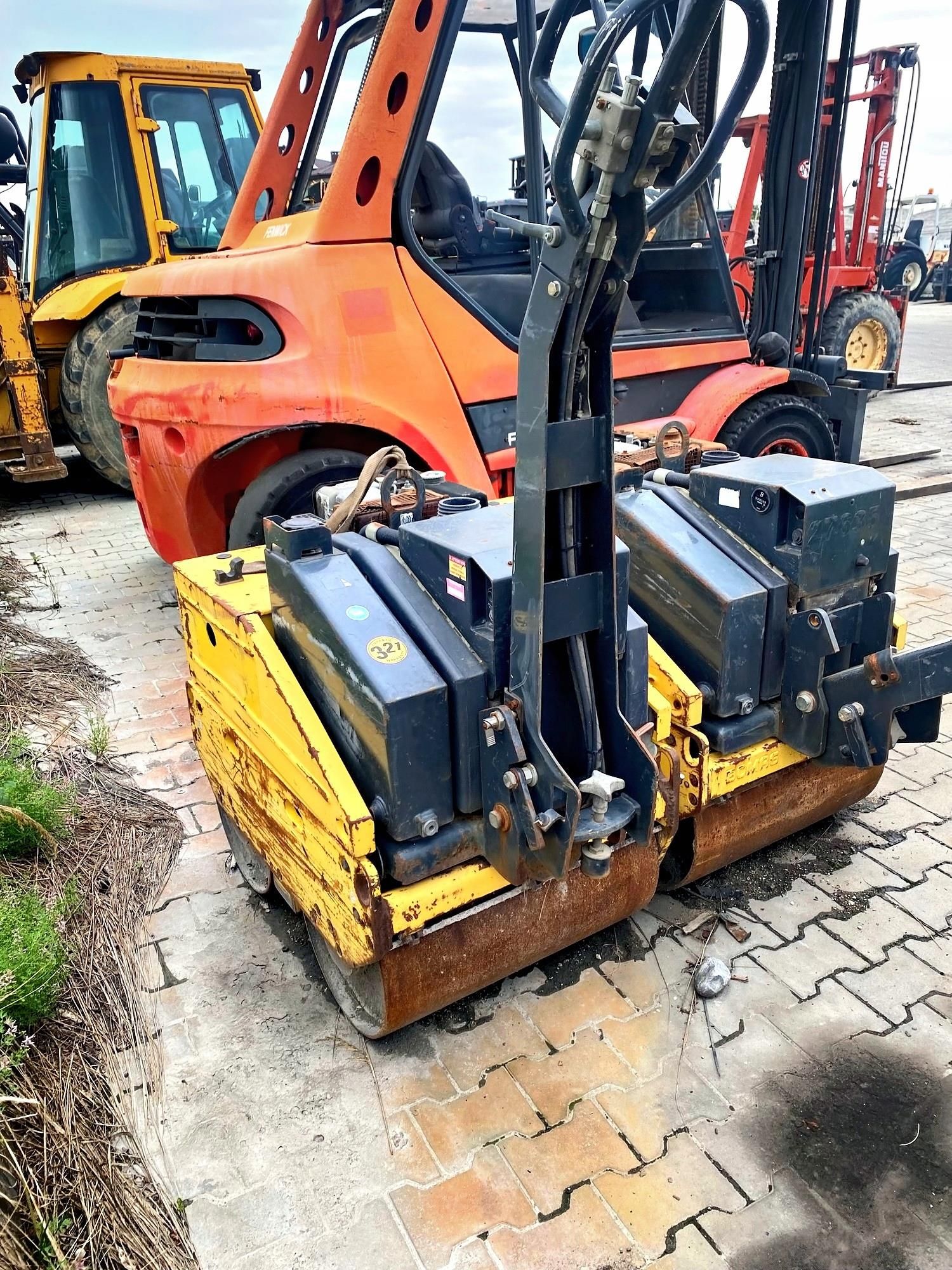 Bomag Ręcznie Prowadzony Walec Wibracyjny Bw65H - zdjęcie 10 Bomag Ręcznie Prowadzony Walec Wibracyjny Bw65H