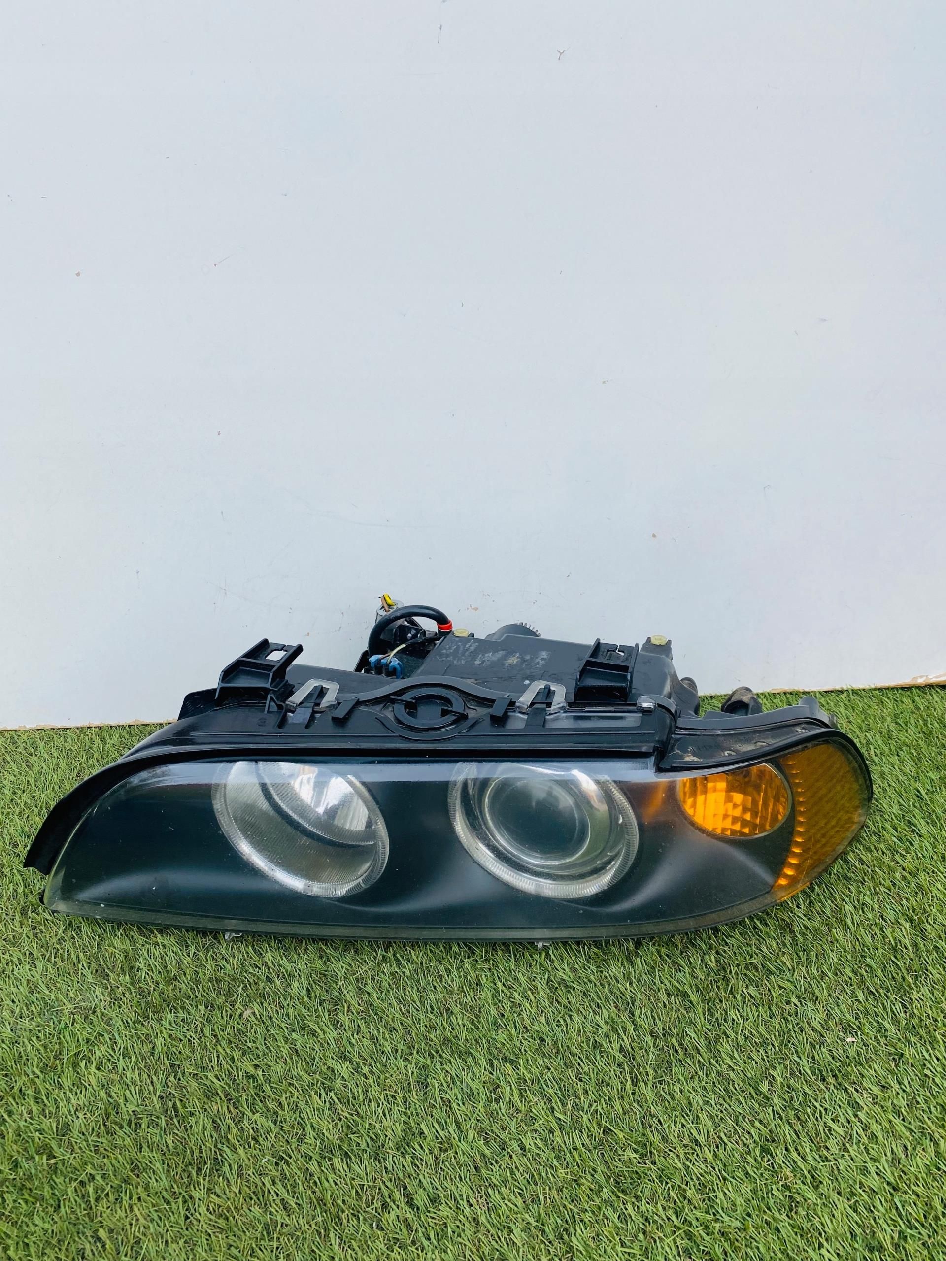 Lampa Przednia Hella Lampa Lewa Bmw E Xenon Ksenon Lift Kmpl Opinie I Ceny Na Ceneo Pl