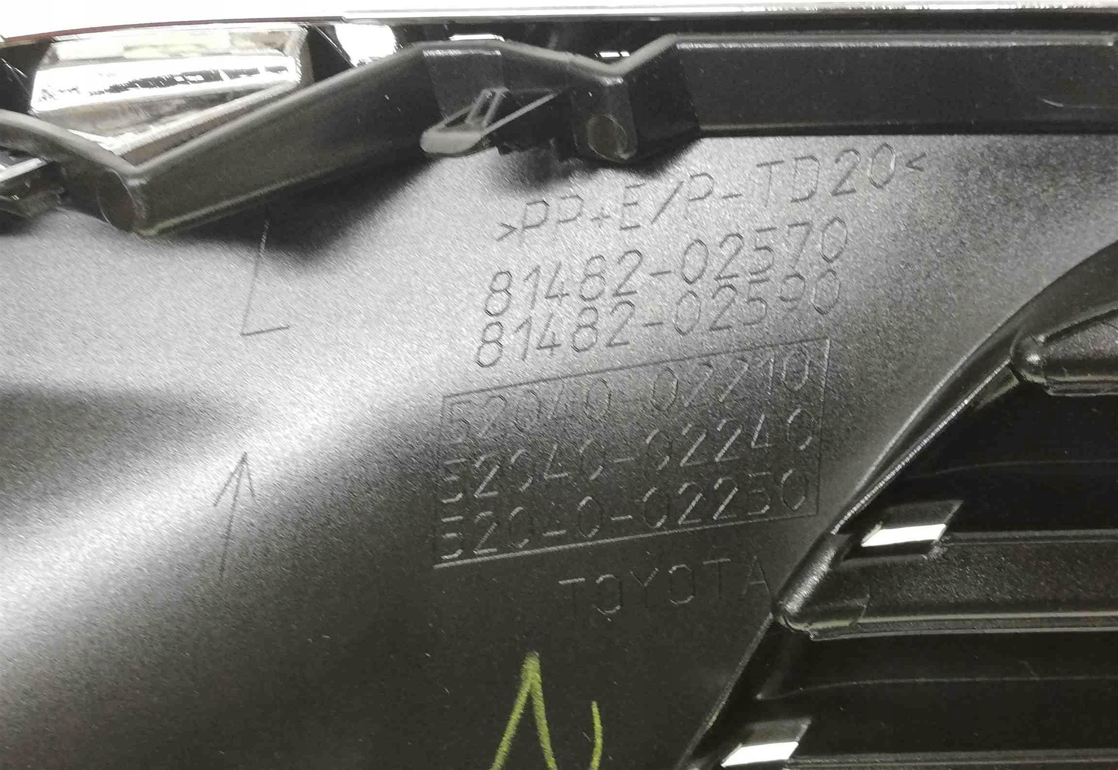 Toyota Oe Auris II 15-18 Kratka Osłona Halogen Chrom Zderzak A52040 ...