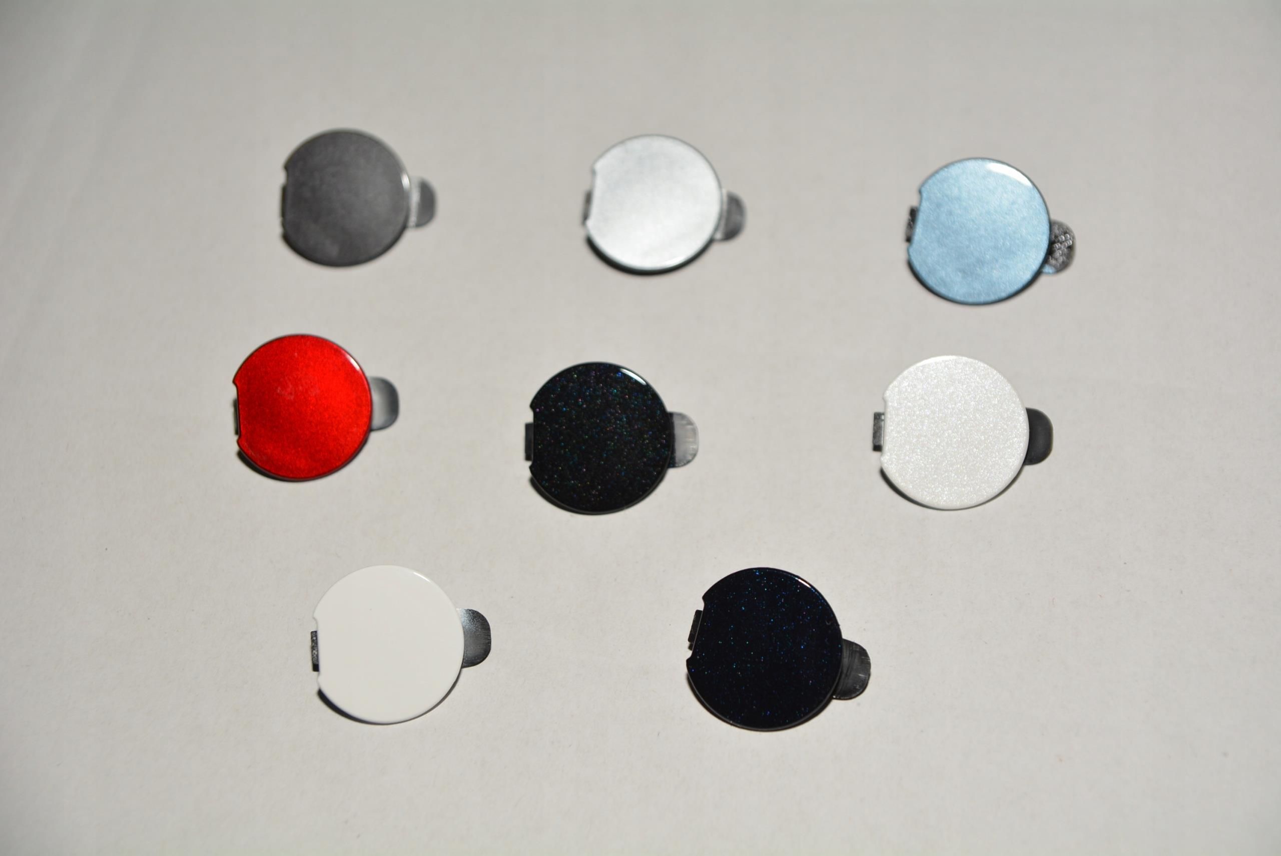 まつ出品 Mazda Oe Zaślepka Mocowania Zderzaka Tył 3 GS2A-50-51-A1B