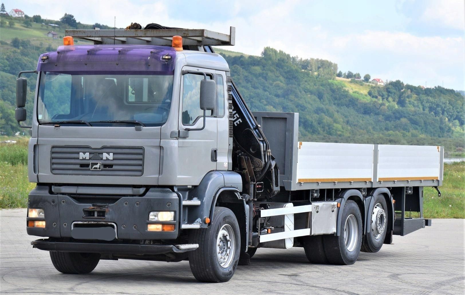 MAN TGA 26.350 * SKRZYNIA 7,05m+HIAB 245 E-7/PILOT