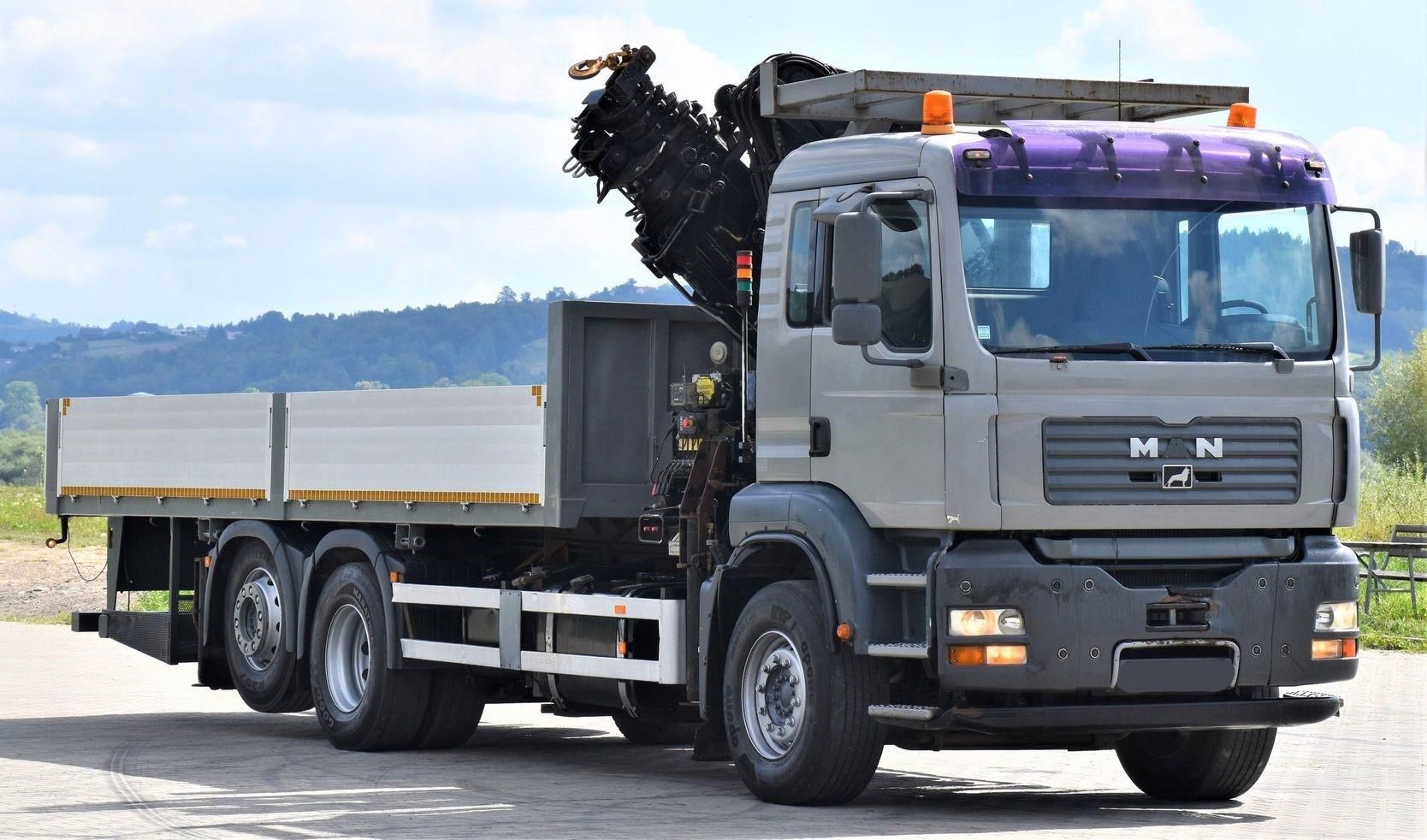 MAN TGA 26.350 * SKRZYNIA 7,05m+HIAB 245 E-7/PILOT