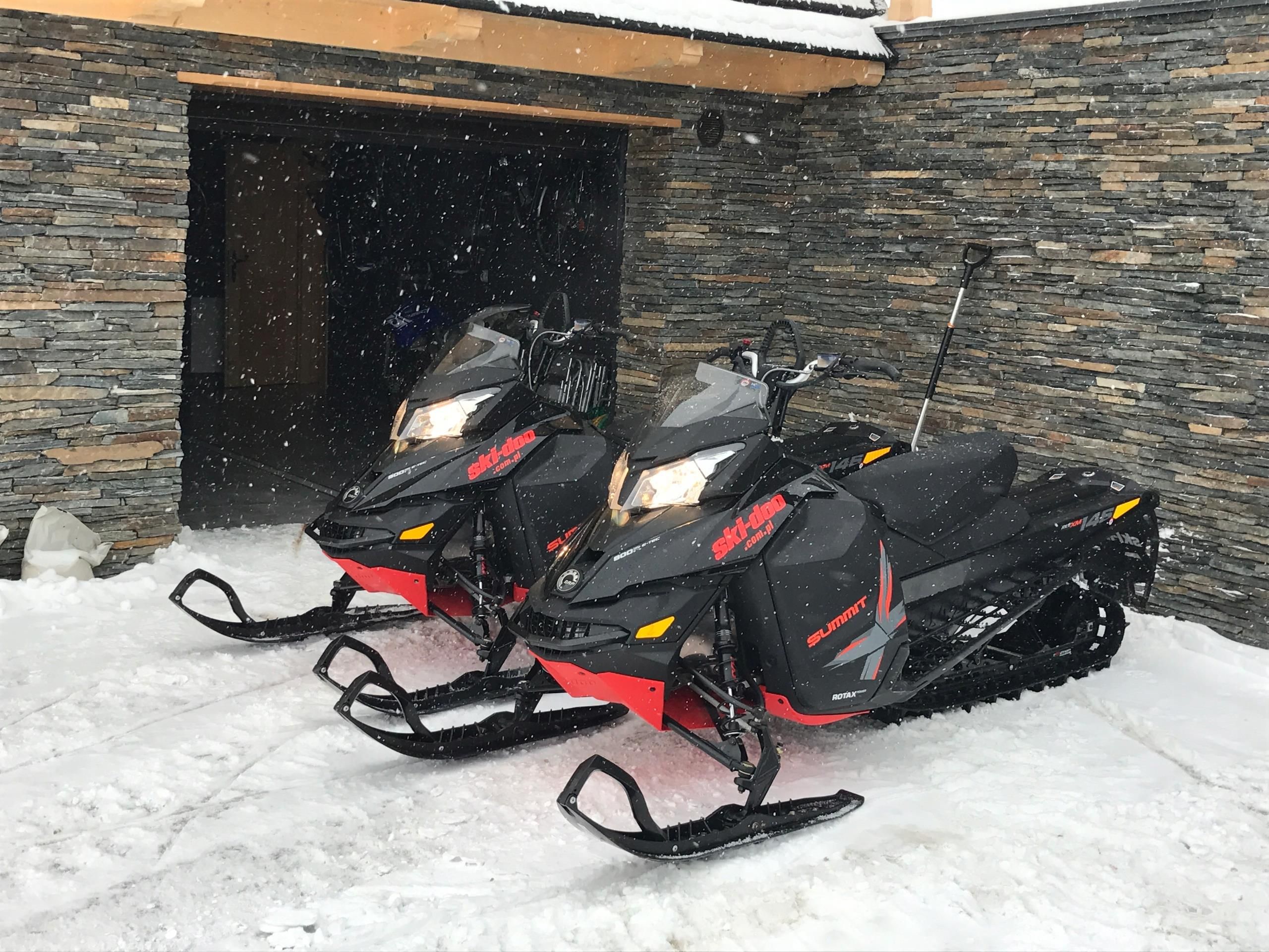 Skuter Śnieżny Ski-Doo Summit 146 2015