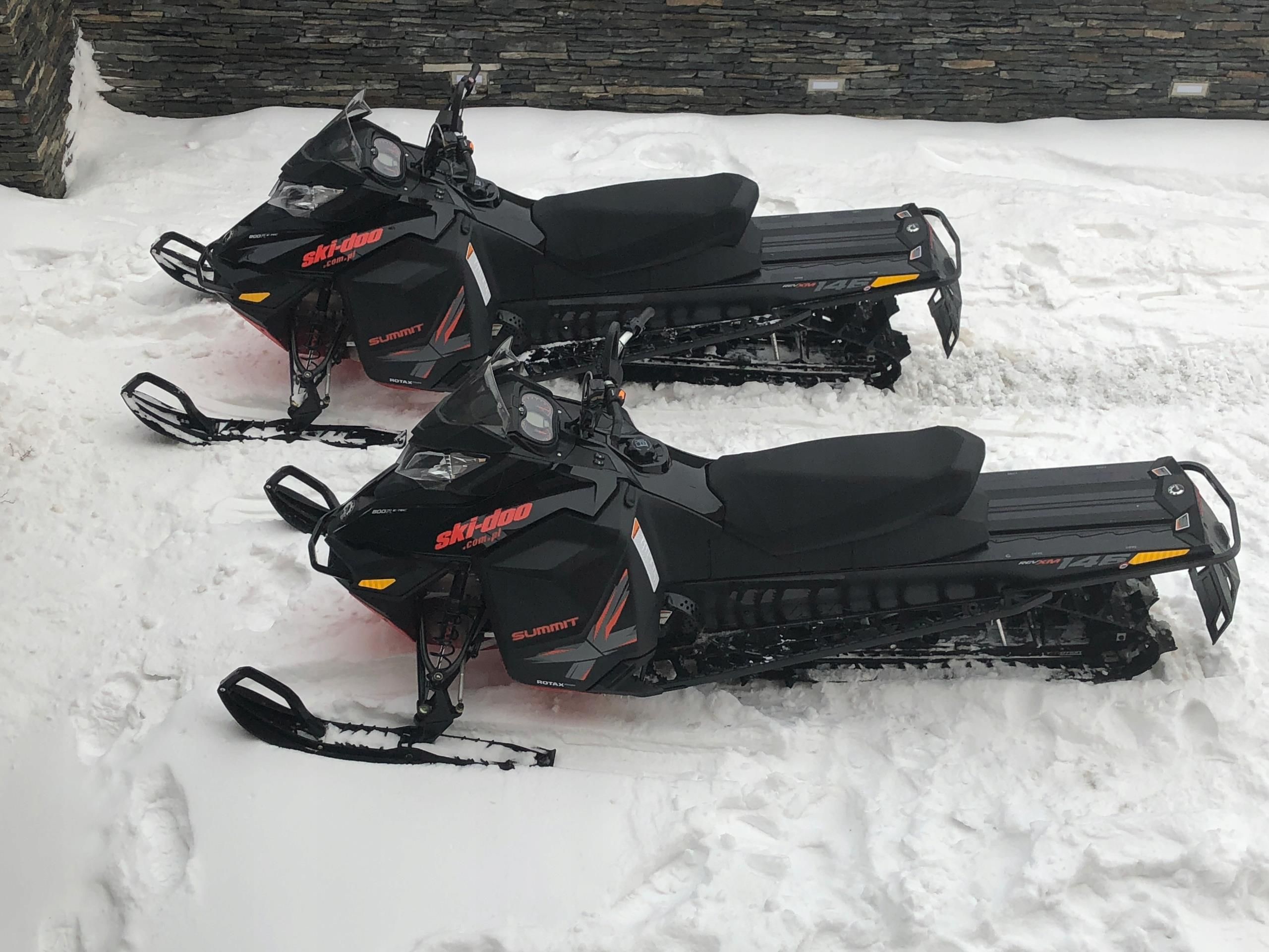 Skuter Śnieżny Ski-Doo Summit 146 2015