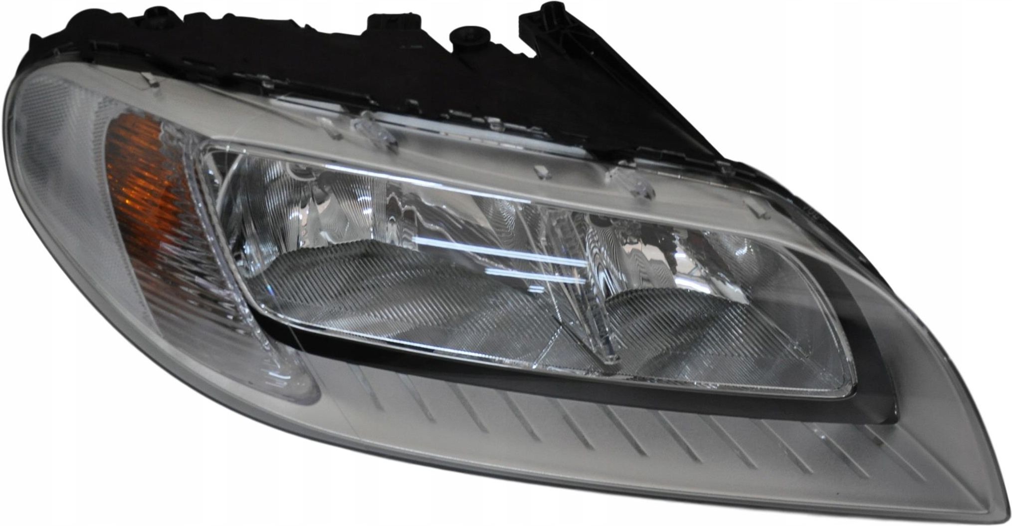 Lampa Przednia Volvo Oe Xc Lift Prawa Lampa Reflektor H Led Opinie