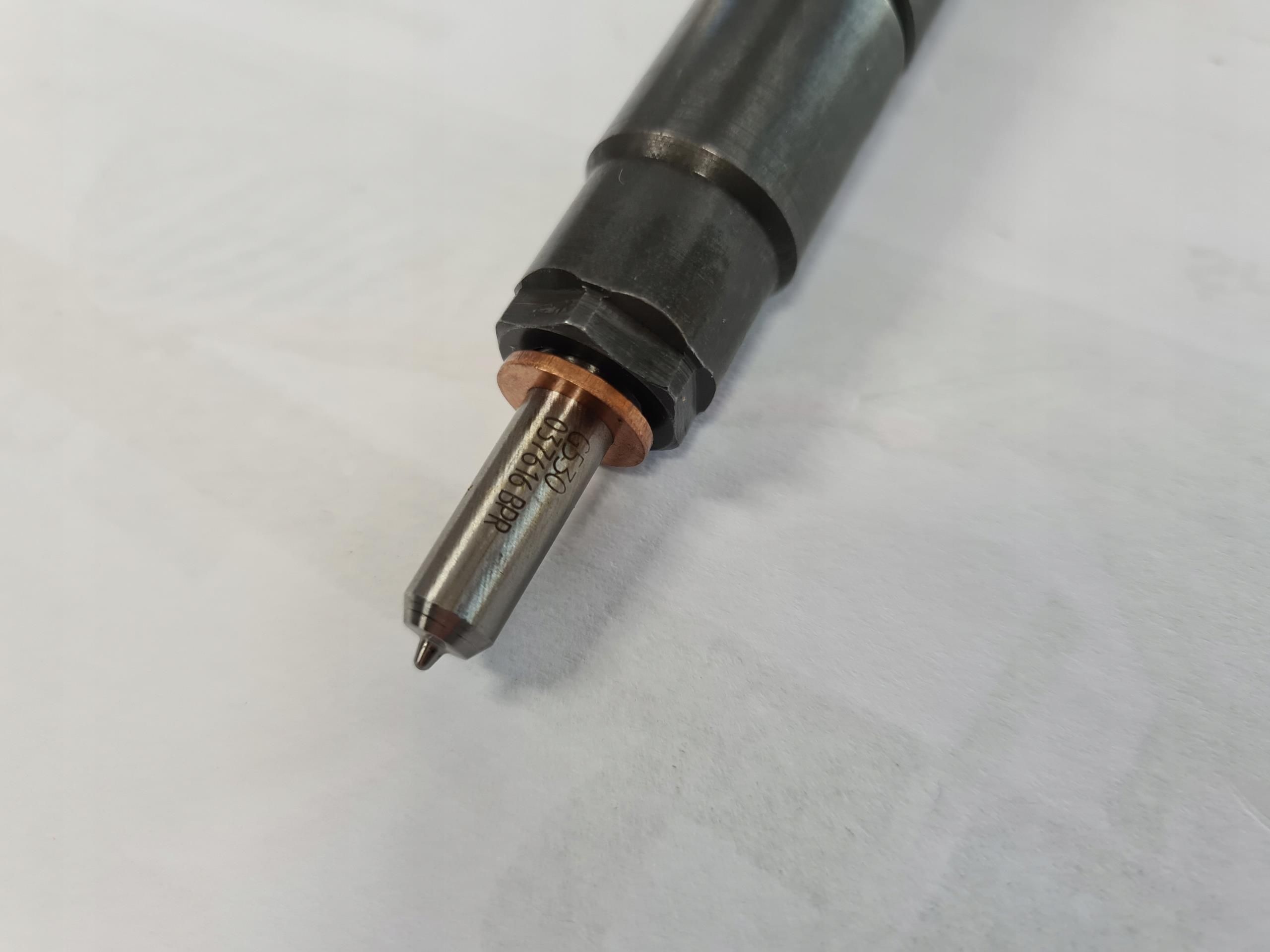 Volkswagen Oe Wtryskiwacze Komplet 03N130277H Deplhi 28529434 03N 130 ...