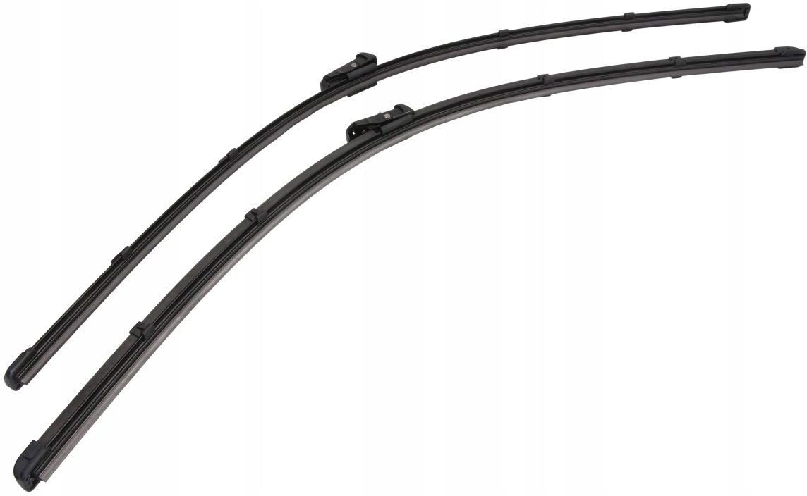 VALEO Silencio Tergicristalli VF944 Kit di Spazzole tergicristallo originali Flat Blade ad Alte Prestazioni, Maggior Visibilità su Strada 580mm/530mm Anteriore Confezione da 2 577944