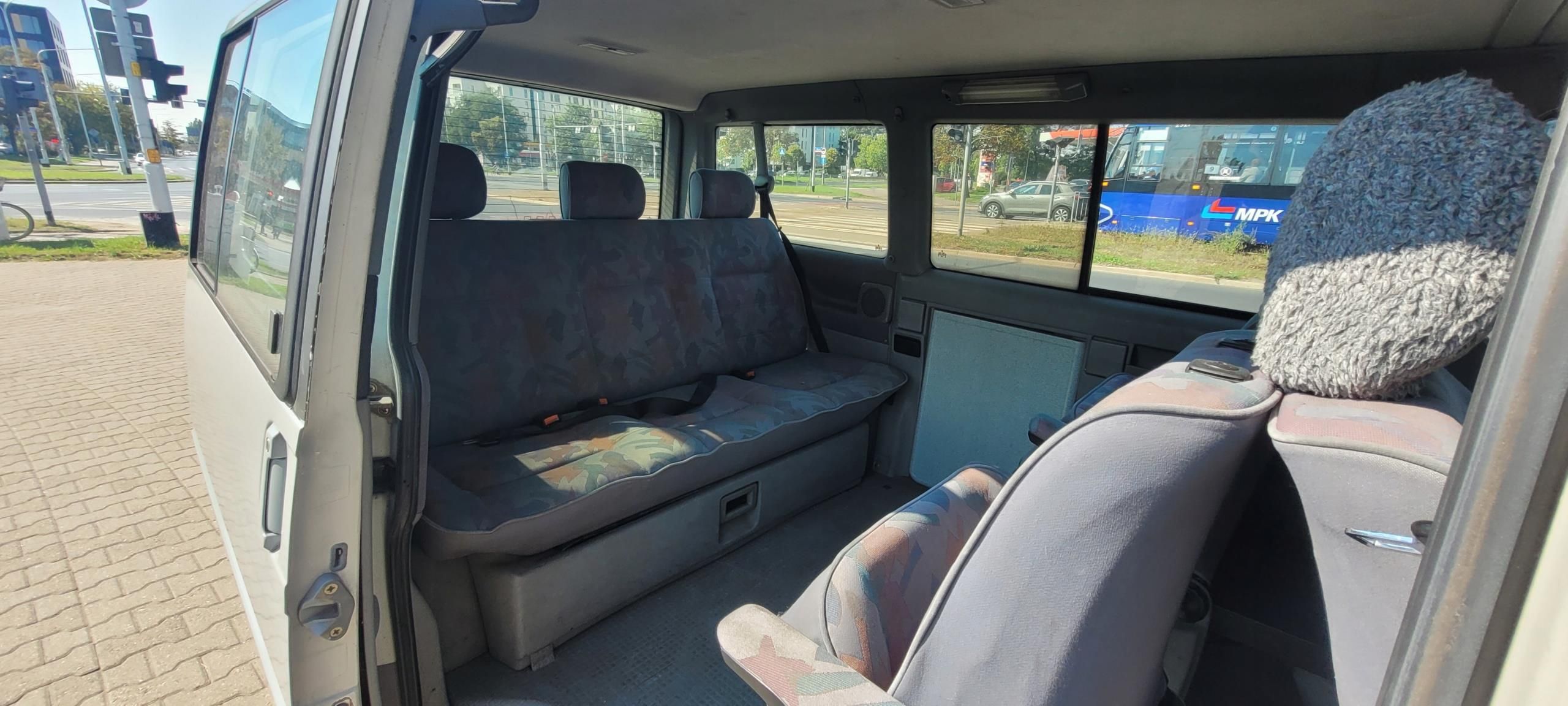 VW TRANSPORTER IV T4 MULTIVAN 7 OSÓB - zdjęcie 1 VW TRANSPORTER IV T4 MULTIVAN 7 OSÓB
