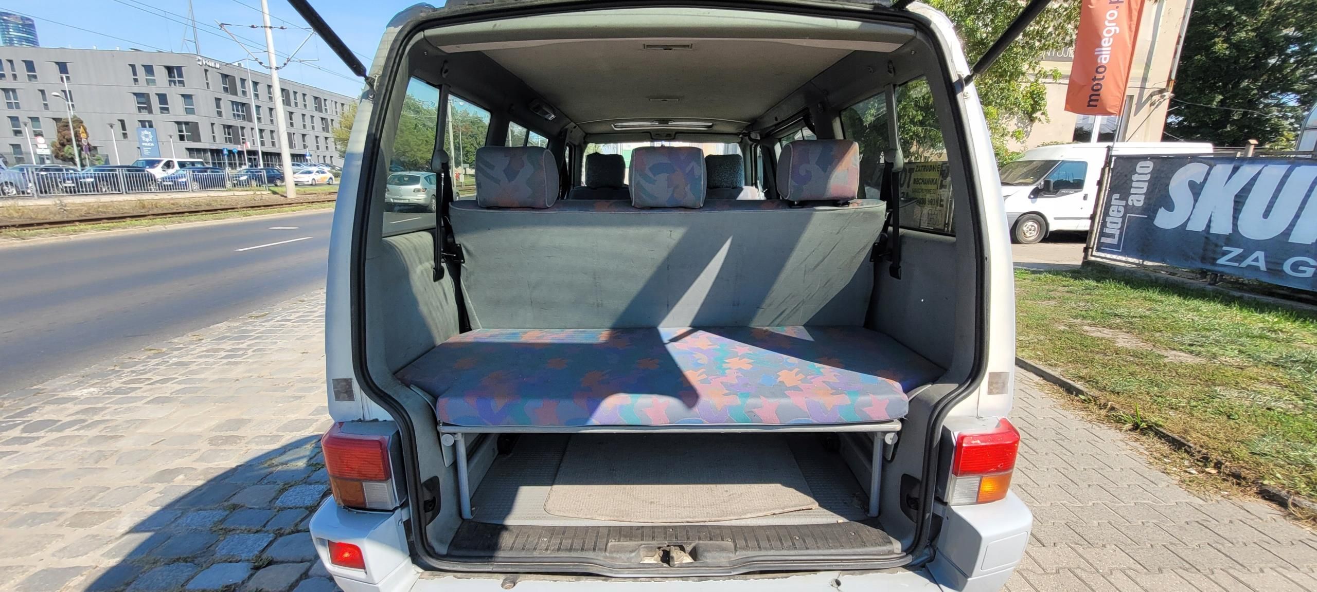 VW TRANSPORTER IV T4 MULTIVAN 7 OSÓB - zdjęcie 5 VW TRANSPORTER IV T4 MULTIVAN 7 OSÓB