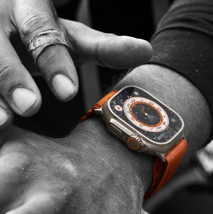 Apple Watch - Apple Watch ultra 49mm 本体 APPLE Watch Ultra Cellular 49mm Tytanowy z opaską Ocean w
