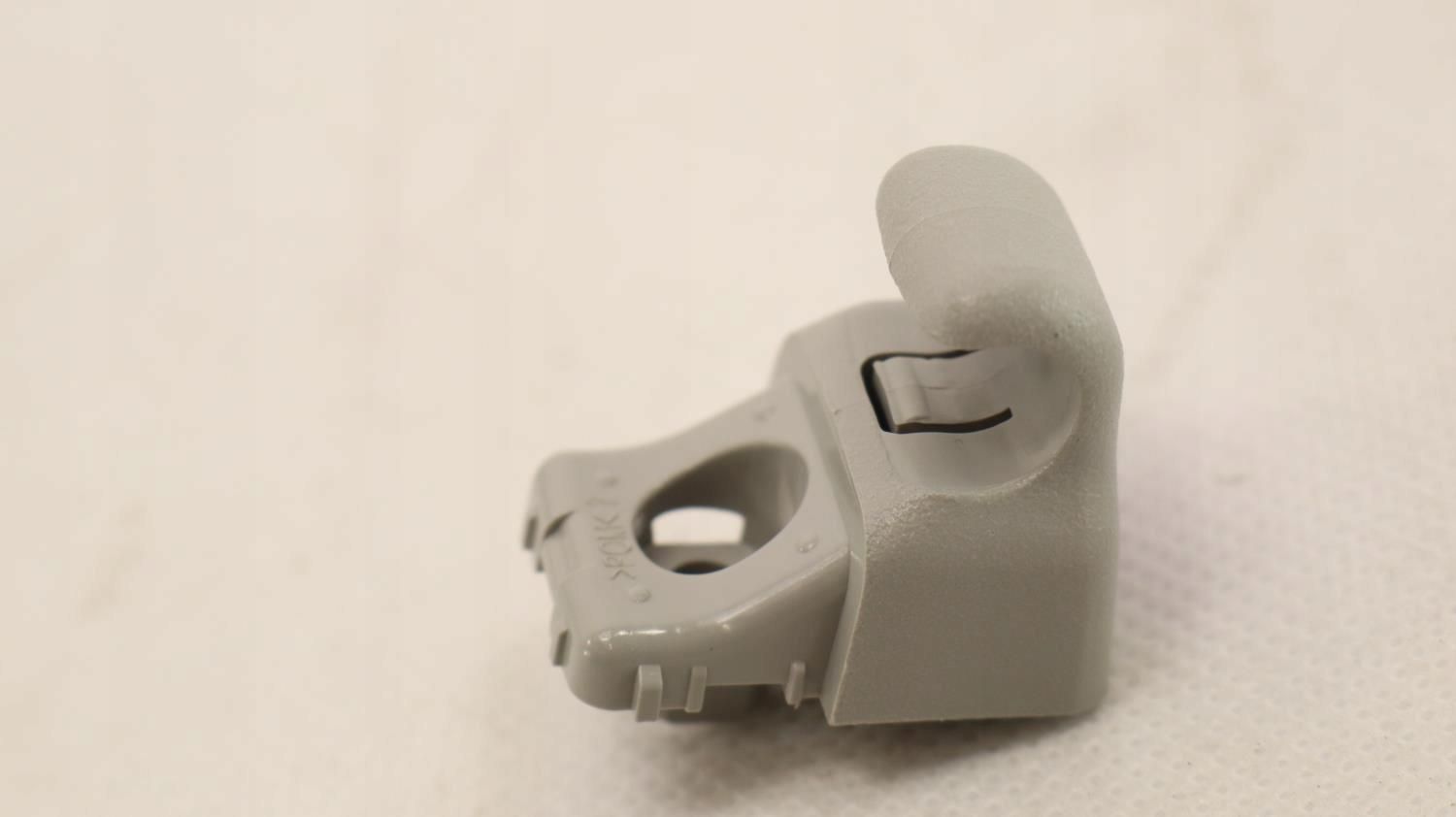 tesla-model-3-uchwyt-os-ony-przeciws-onecznej-1130993-00-c-opinie-i
