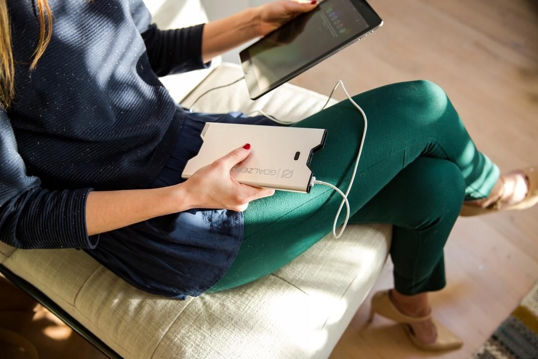 Goal Zero Powerbank 10000Mah Z Rozruchem Akumulatora 12V - zdjęcie 2 Goal Zero Powerbank 10000Mah Z Rozruchem Akumulatora 12V