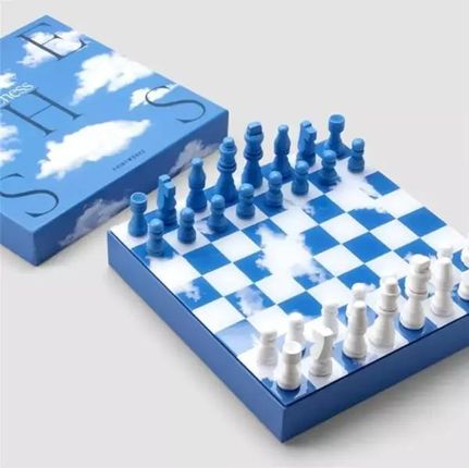 Most Wanted Gifts Classic Art of Chess, Clouds