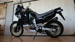kupić Crossy i enduro Honda XRV (AFRIKA TWIN) ## piękny motocykl honda