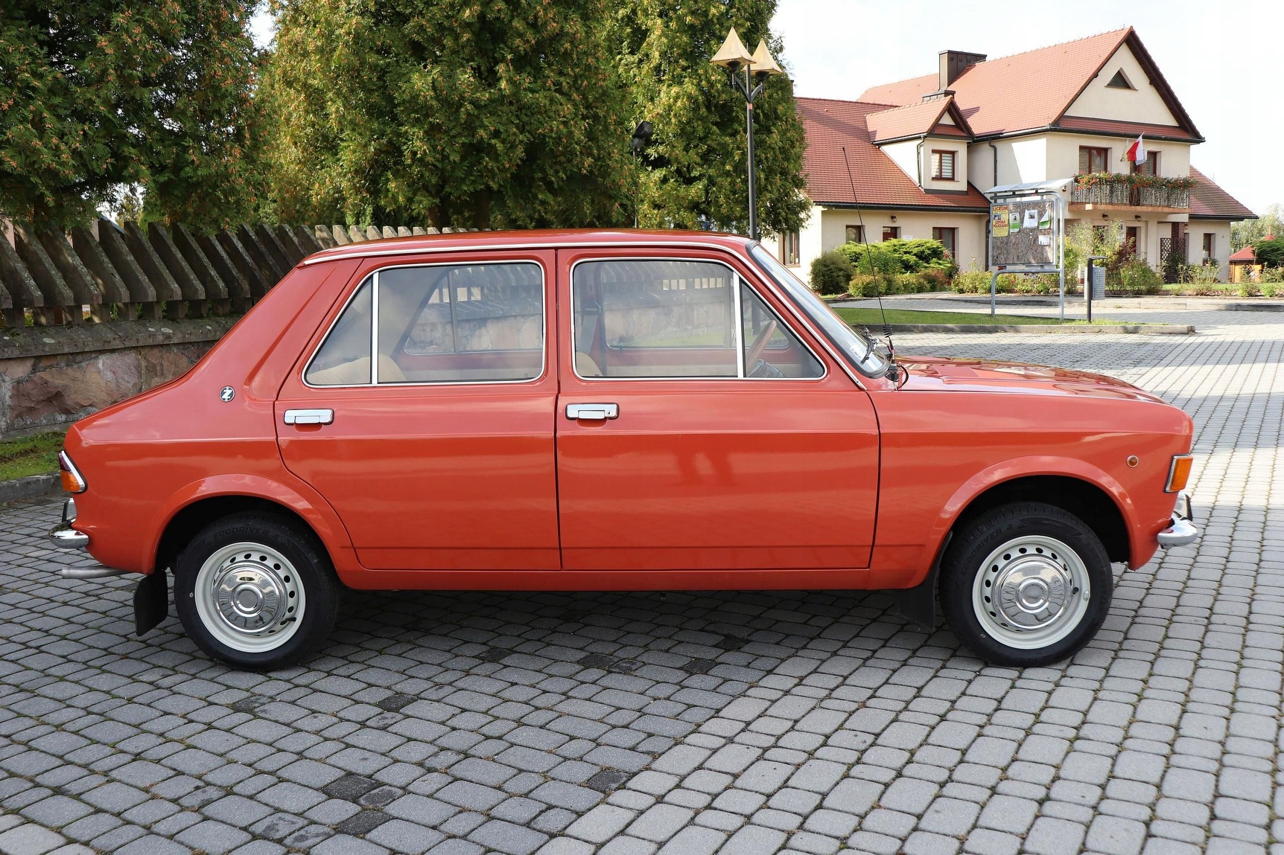 ZASTAVA 1100p - 1979 - Piękny oryginalny stan.