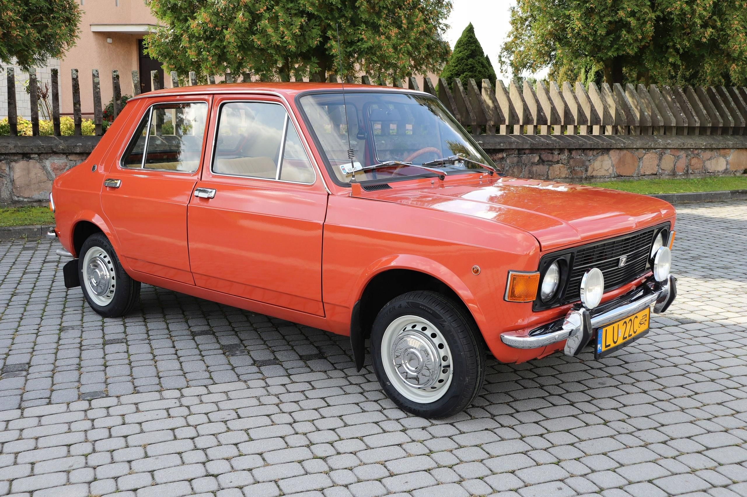 ZASTAVA 1100p - 1979 - Piękny oryginalny stan. - zdjęcie 8 ZASTAVA 1100p - 1979 - Piękny oryginalny stan.