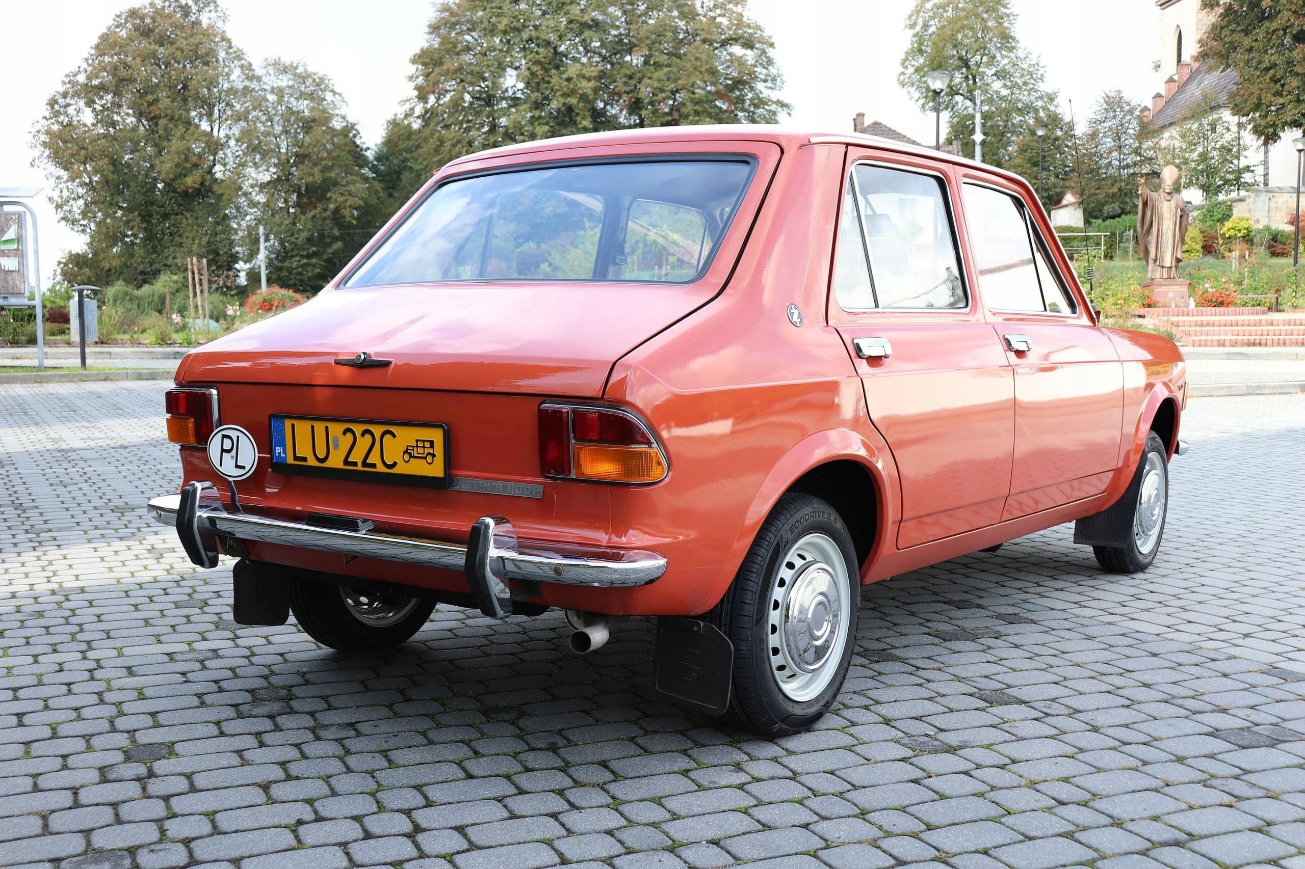 ZASTAVA 1100p - 1979 - Piękny oryginalny stan. - zdjęcie 10 ZASTAVA 1100p - 1979 - Piękny oryginalny stan.