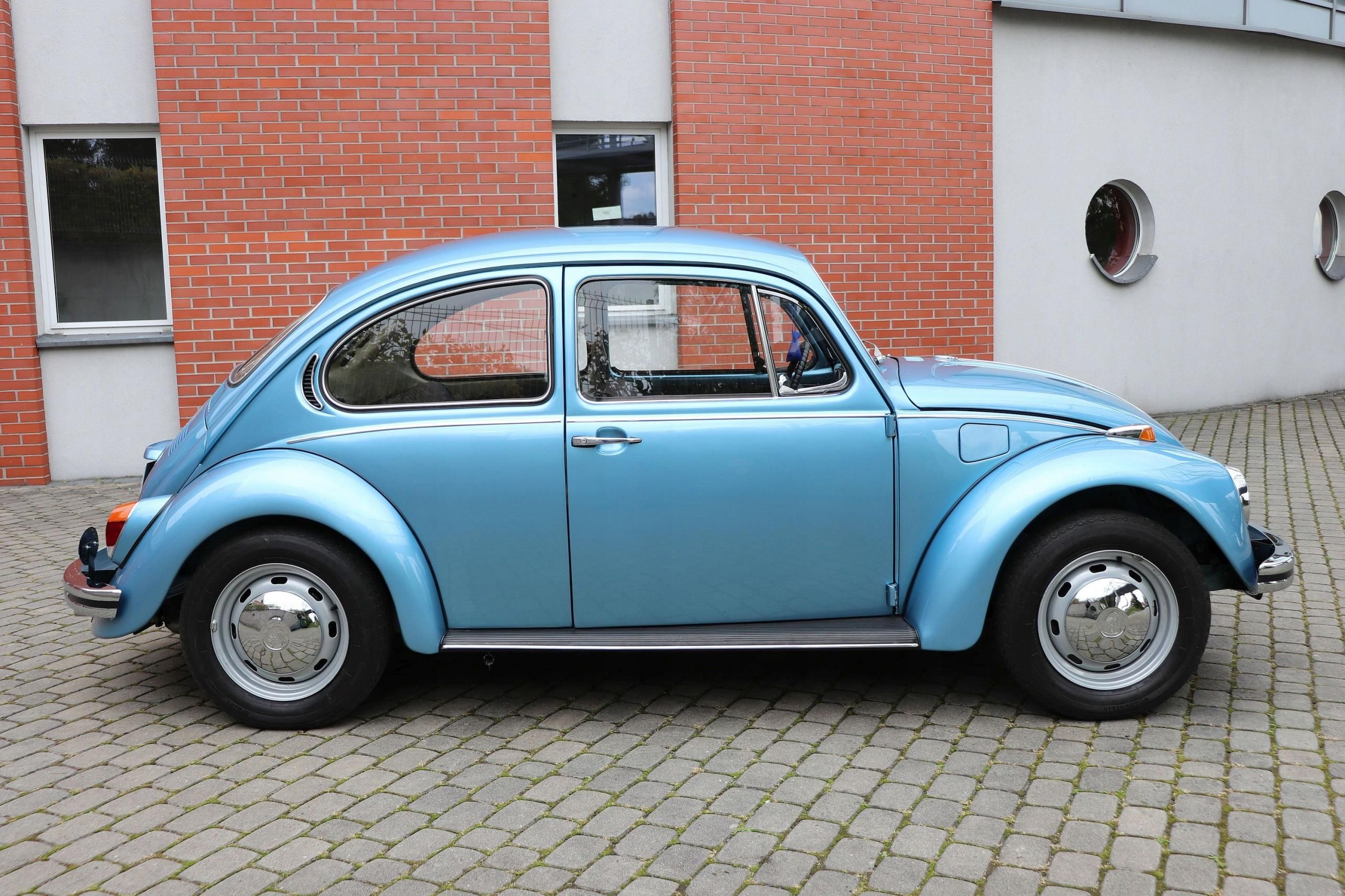 VOLKSWAGEN GARBUS 1972 Po pełnej odbudowie PIĘKNY - zdjęcie 2 VOLKSWAGEN GARBUS 1972 Po pełnej odbudowie PIĘKNY