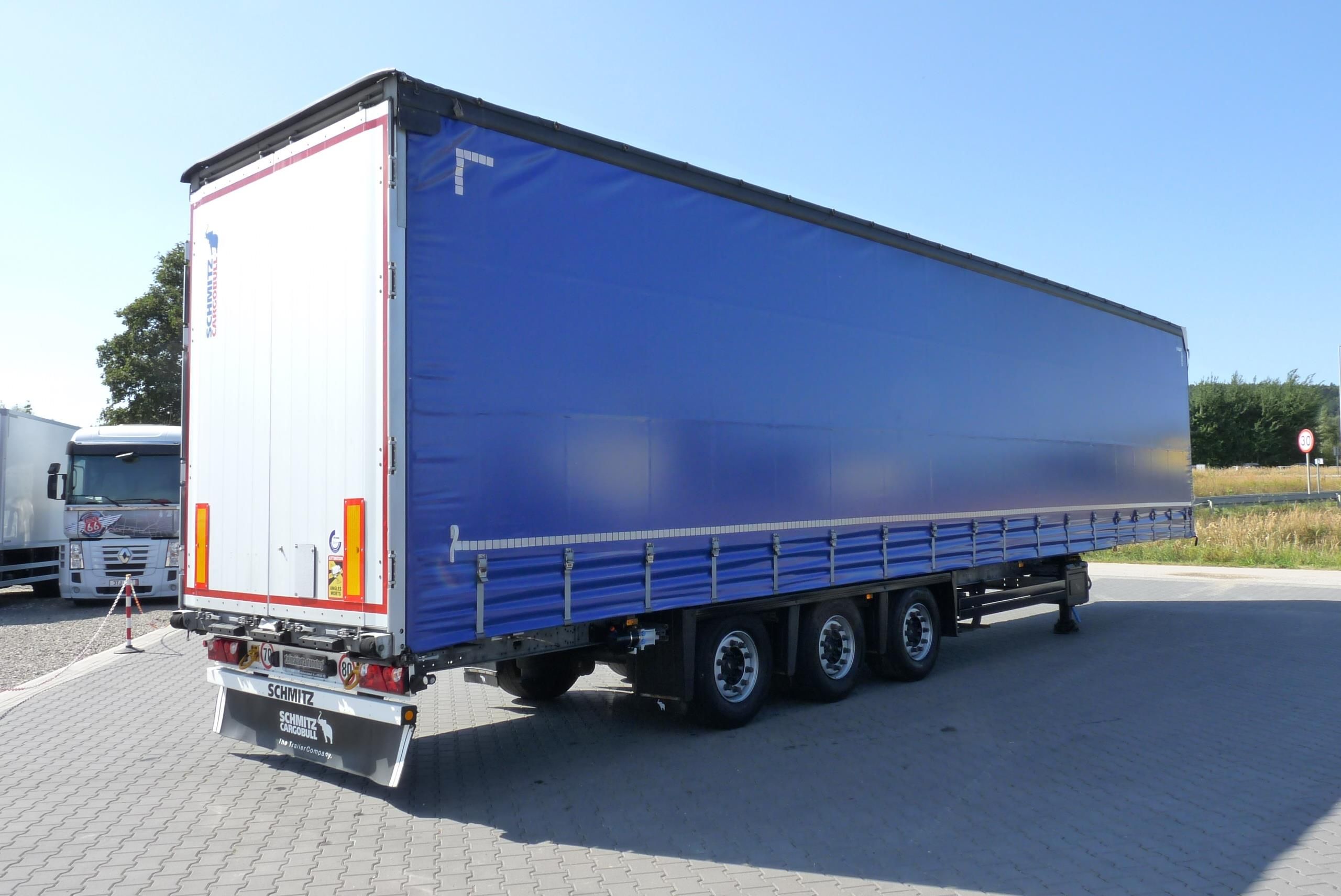 Schmitz Cargobull FIRANKA / OŚ PODNOSZONA / MEGA / - zdjęcie 2 Schmitz Cargobull FIRANKA / OŚ PODNOSZONA / MEGA /
