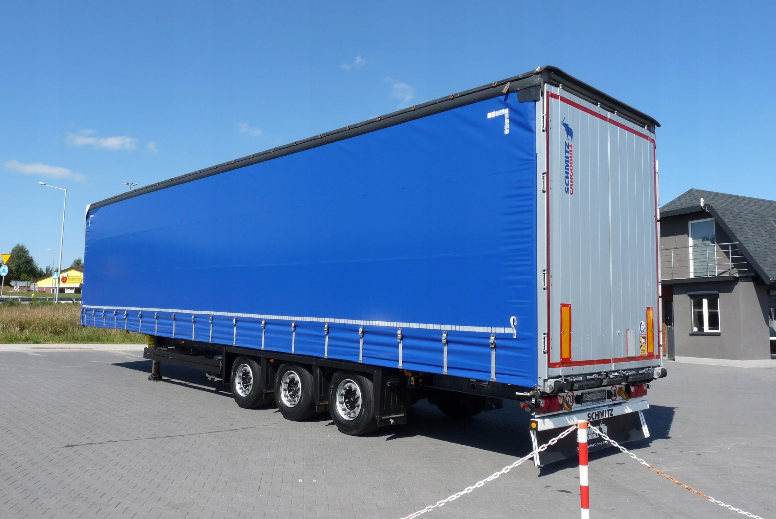 Schmitz Cargobull FIRANKA / OŚ PODNOSZONA / MEGA / - zdjęcie 4 Schmitz Cargobull FIRANKA / OŚ PODNOSZONA / MEGA /