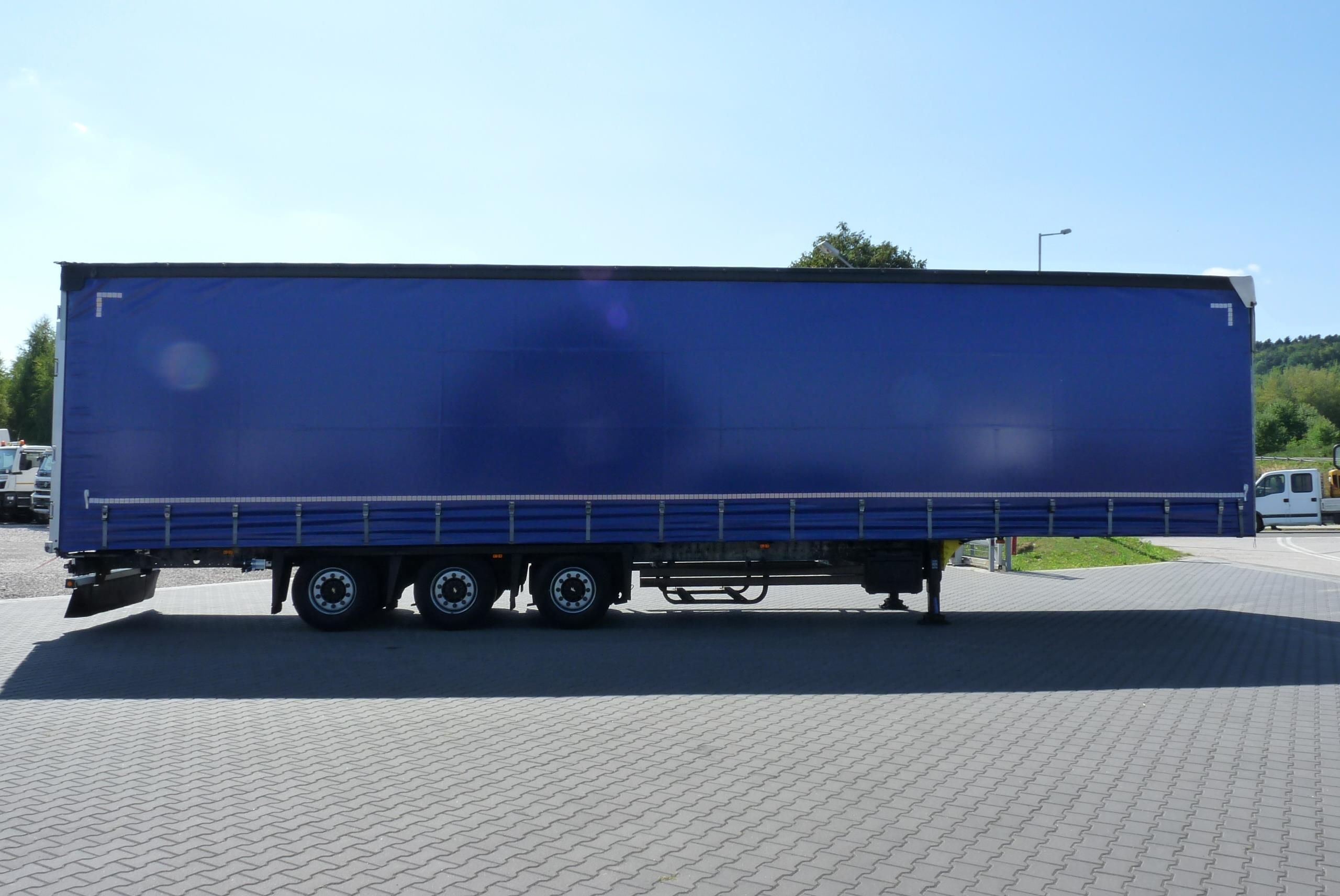 Schmitz Cargobull FIRANKA / OŚ PODNOSZONA / MEGA / - zdjęcie 6 Schmitz Cargobull FIRANKA / OŚ PODNOSZONA / MEGA /