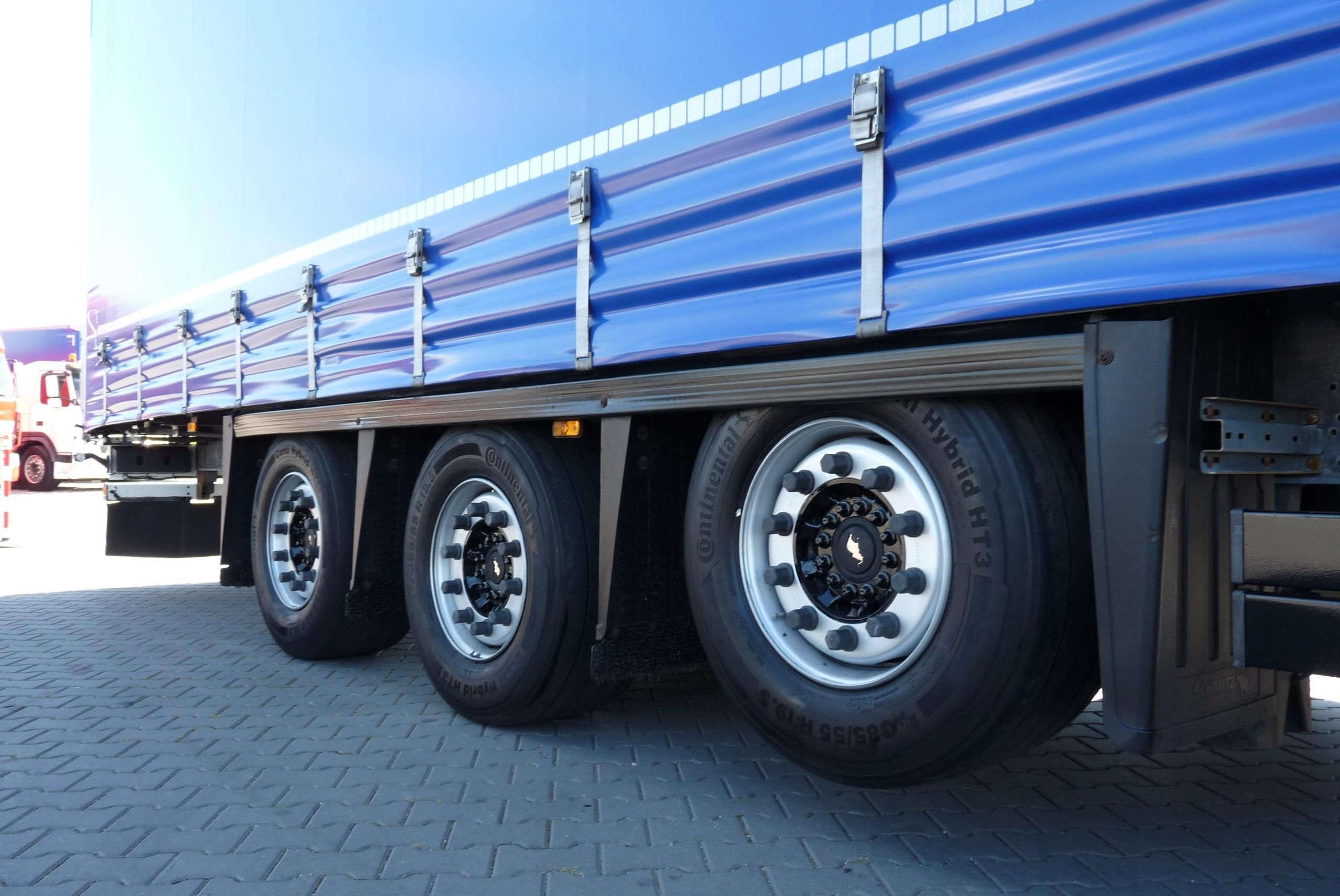 Schmitz Cargobull FIRANKA / OŚ PODNOSZONA / MEGA / - zdjęcie 7 Schmitz Cargobull FIRANKA / OŚ PODNOSZONA / MEGA /