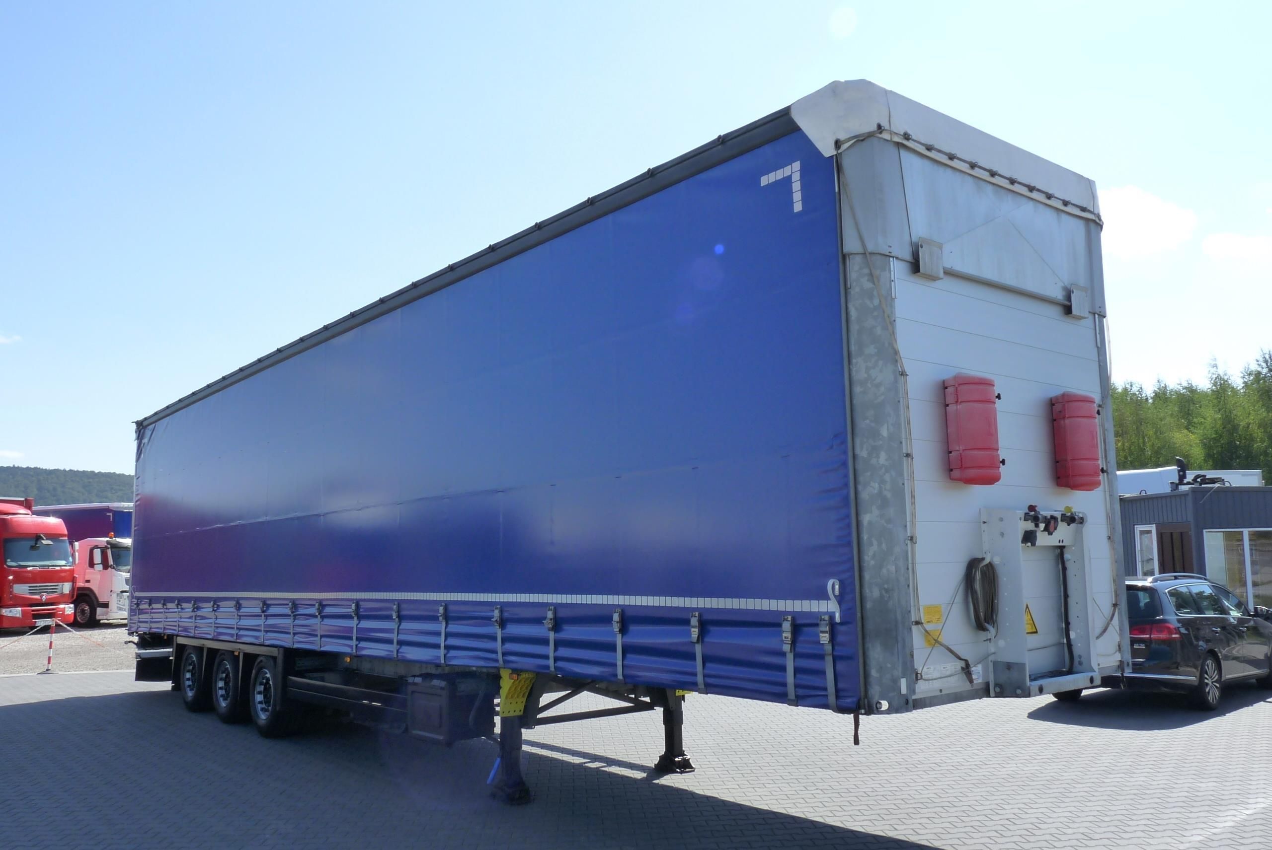 Schmitz Cargobull FIRANKA / OŚ PODNOSZONA / MEGA / - zdjęcie 8 Schmitz Cargobull FIRANKA / OŚ PODNOSZONA / MEGA /