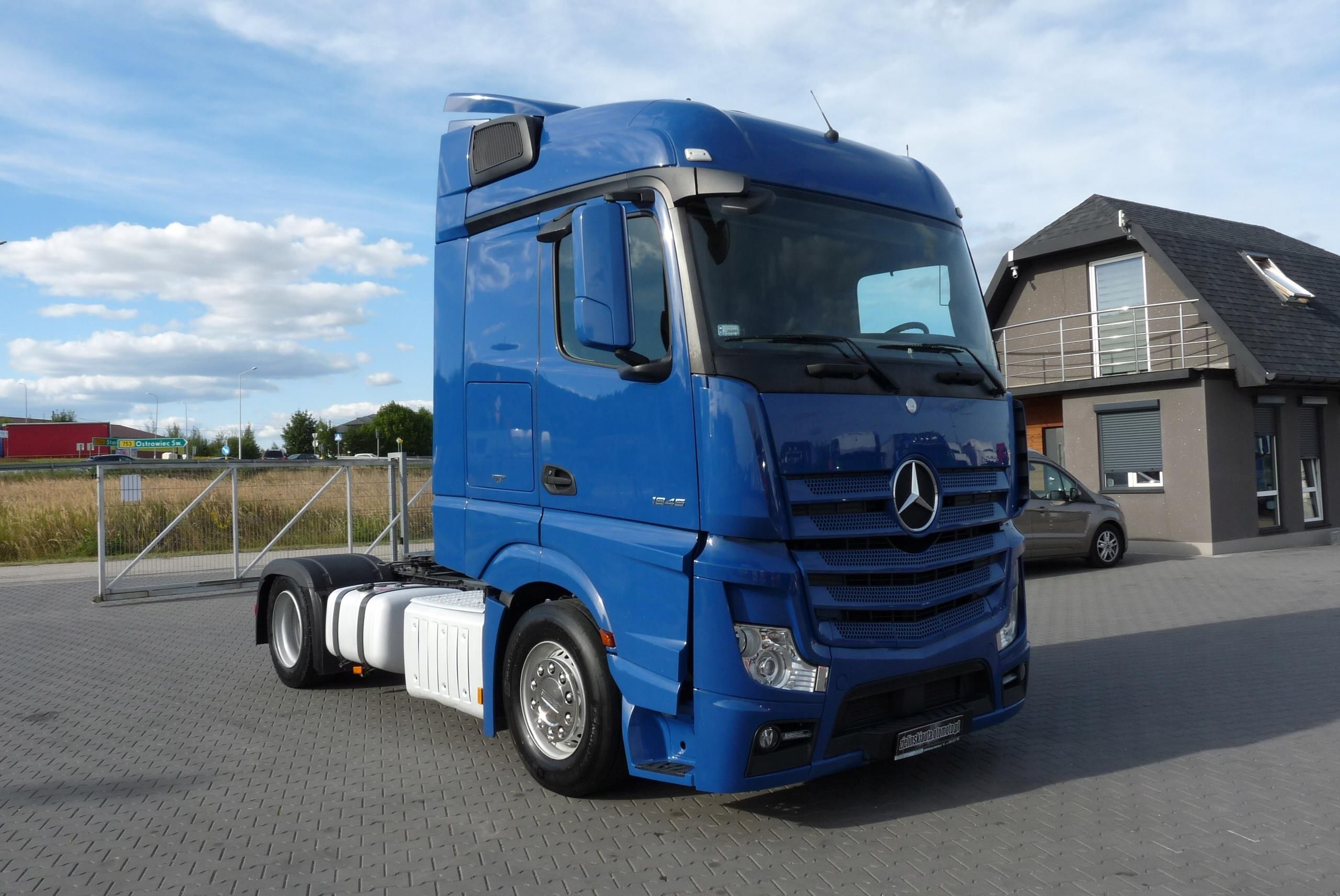 Mercedes-Benz ACTROS 1845 / EURO 6 / LOW DECK /