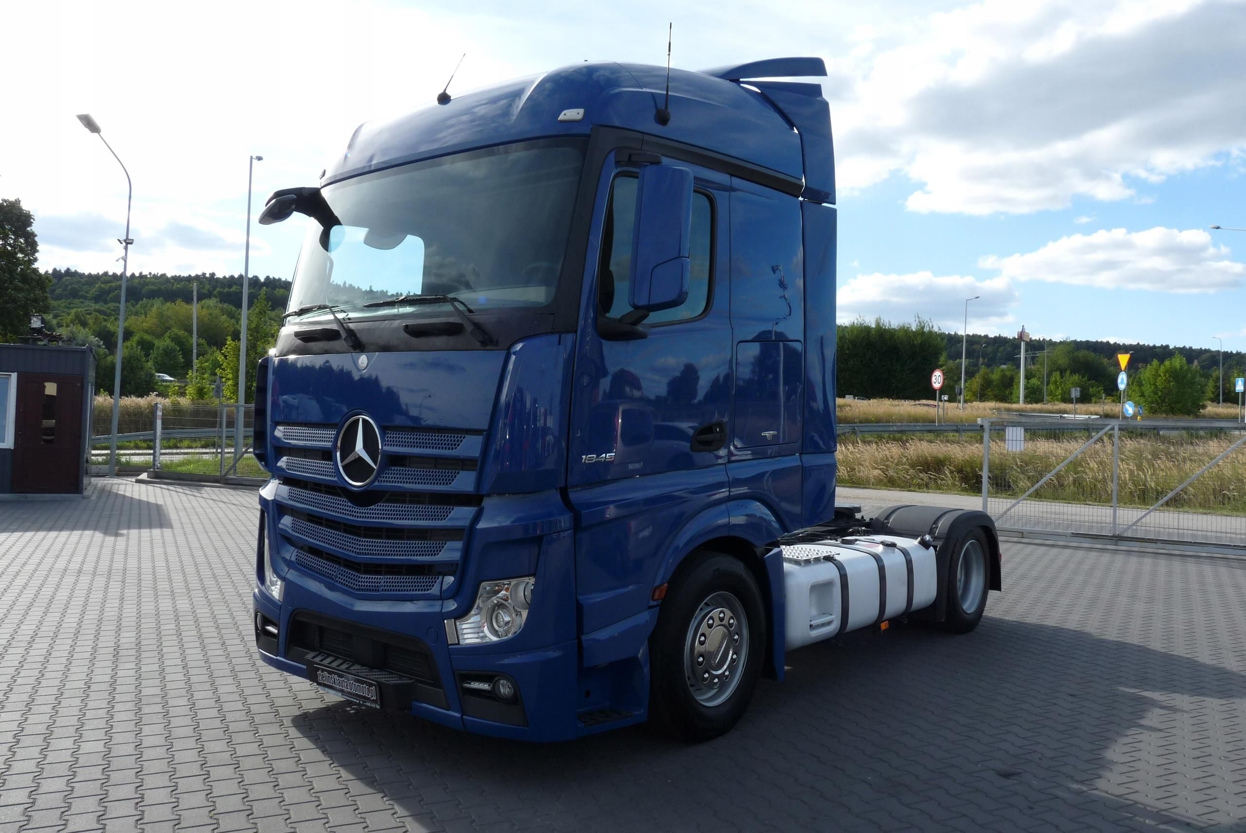 Mercedes-Benz ACTROS 1845 / EURO 6 / LOW DECK /