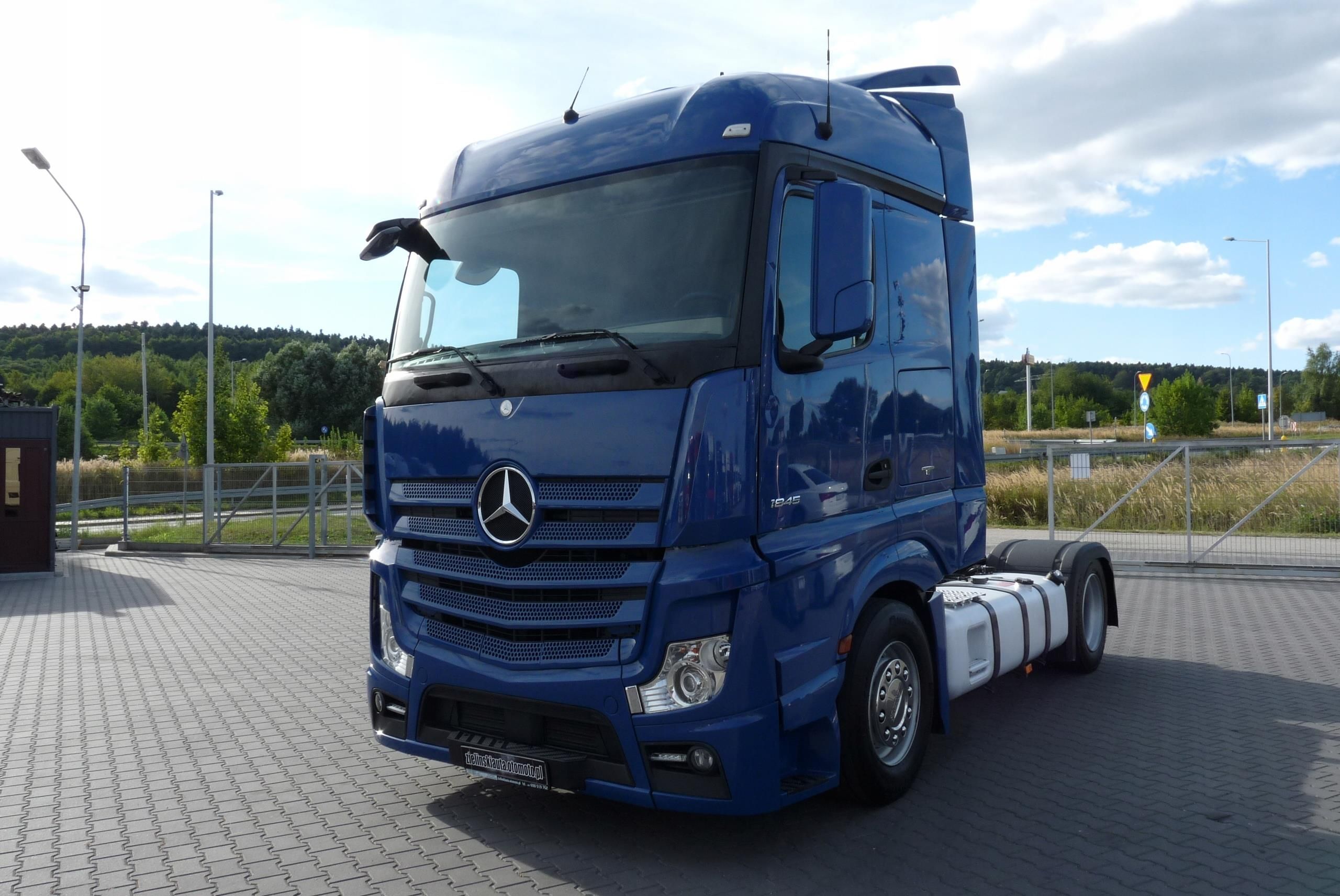 Mercedes-Benz ACTROS 1845 / EURO 6 / LOW DECK /