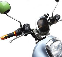 Zdjęcie Mocowane pod lusterka dwie lampy motocyklowe led 12v/12w - Wrocław