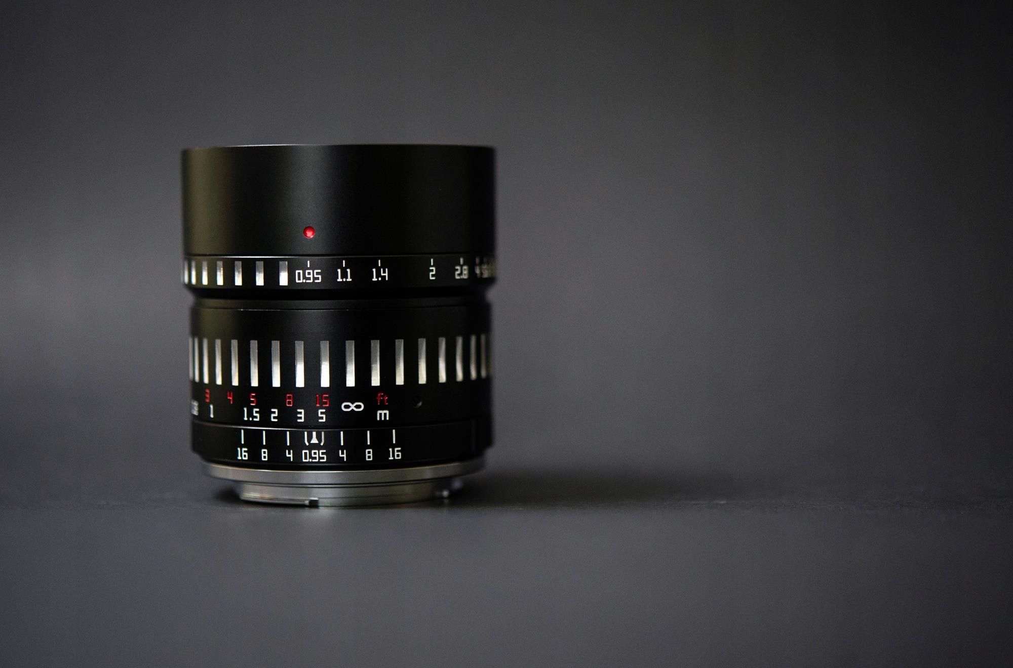 TTartisan 50mm f0.95 Zマウント　美品 Amazon.co.jp: TTArtisan 50mm f/0.95 C Zマウント ニコンZ APS-C