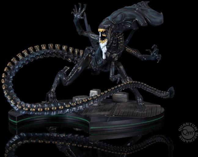 Quantum Mechanix Alien Q-Fig Max Elite Figure Alien Queen 18 cm - Ceny ...