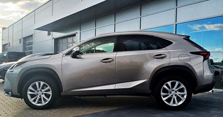 Lexus NX 200t Comfort AWD - Opinie i ceny na Ceneo.pl