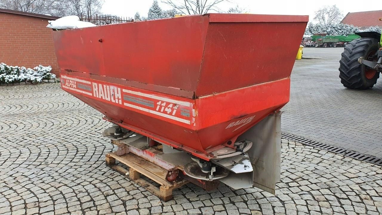 inny Siewnik rozsiewacz RAUCH ALPHA 1141, 2,5m - zdjęcie 2 inny Siewnik rozsiewacz RAUCH ALPHA 1141, 2,5m