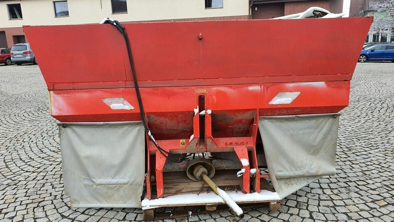 inny Siewnik rozsiewacz RAUCH ALPHA 1141, 2,5m - zdjęcie 4 inny Siewnik rozsiewacz RAUCH ALPHA 1141, 2,5m