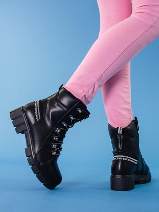 Czarne workery damskie Shelovet sznuorwane