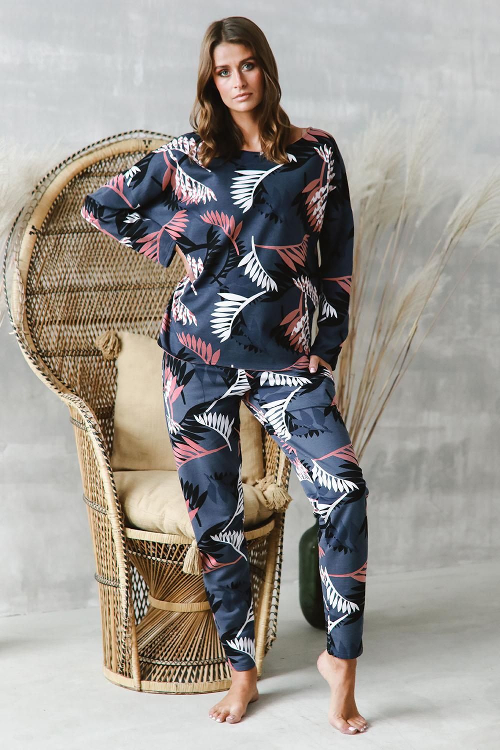 Italian Fashion Lara dł.r. dł.sp. Dres homewear, druk/granat - zdjęcie 2 Italian Fashion Lara dł.r. dł.sp. Dres homewear, druk/granat