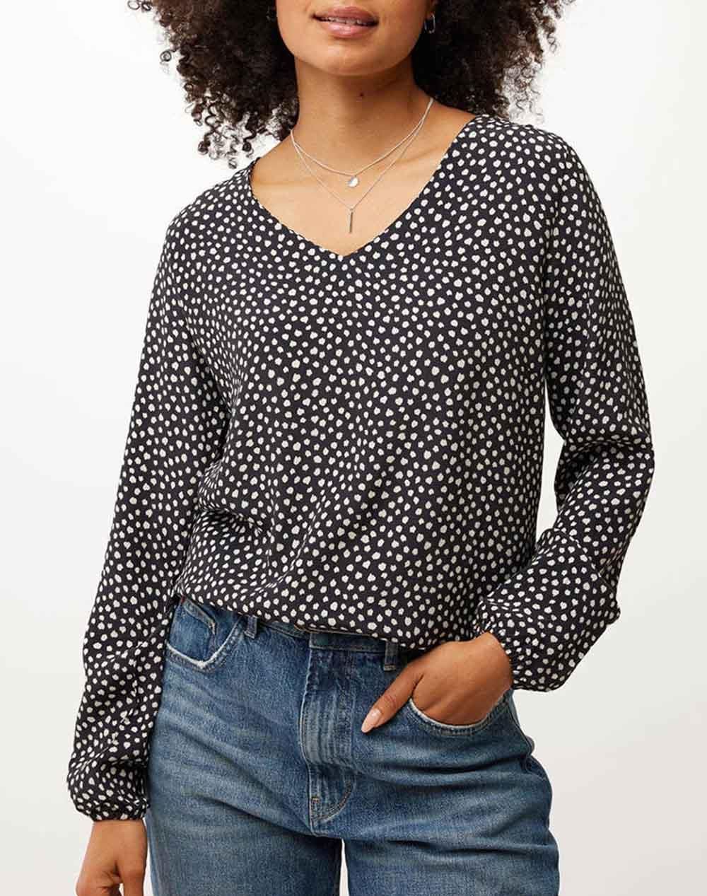 Leonora L S V Neck Top Sandshell Aop Animal