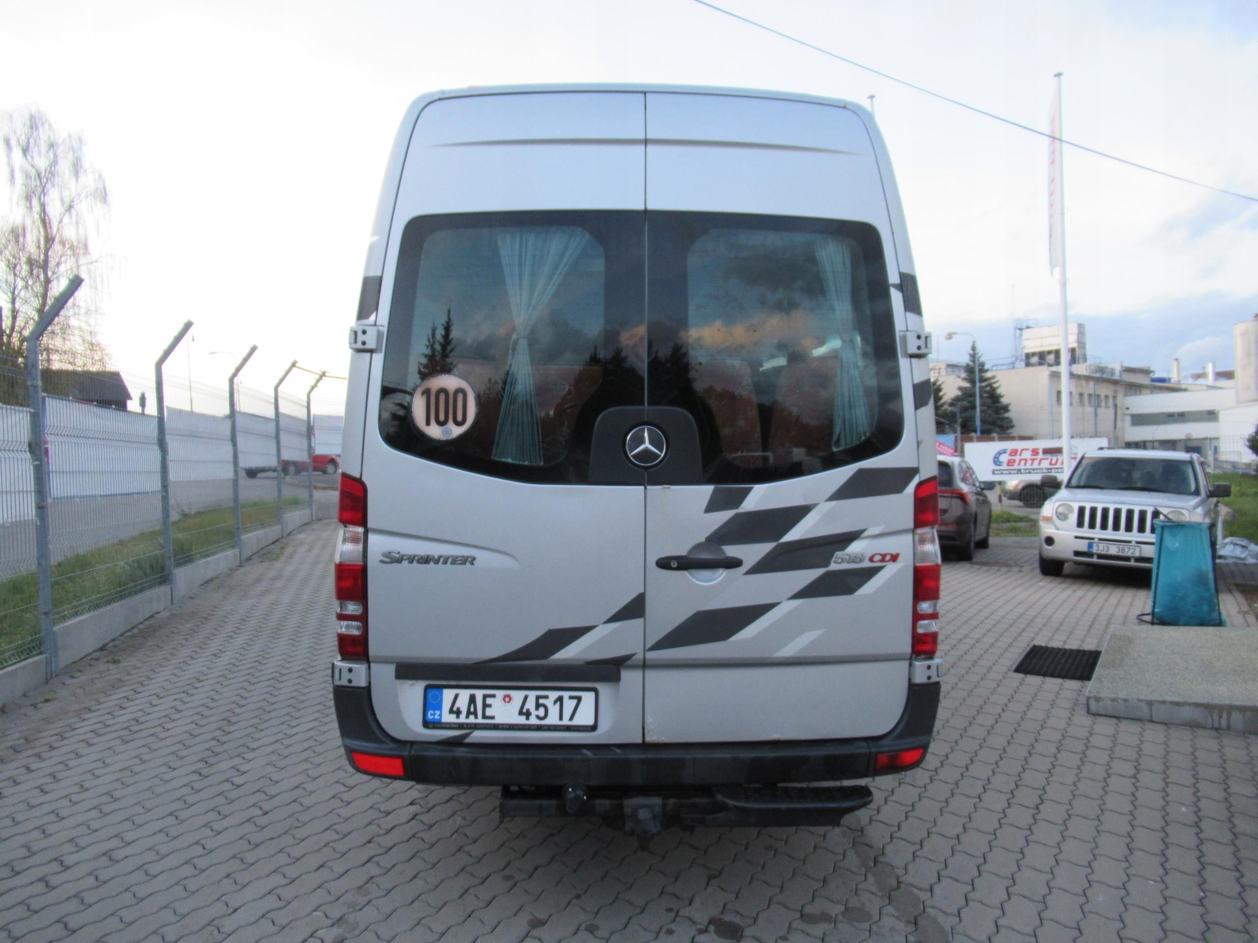 Mercedes - Benz Sprinter 518 Bus Marbela 20+1 - zdjęcie 6 Mercedes - Benz Sprinter 518 Bus Marbela 20+1