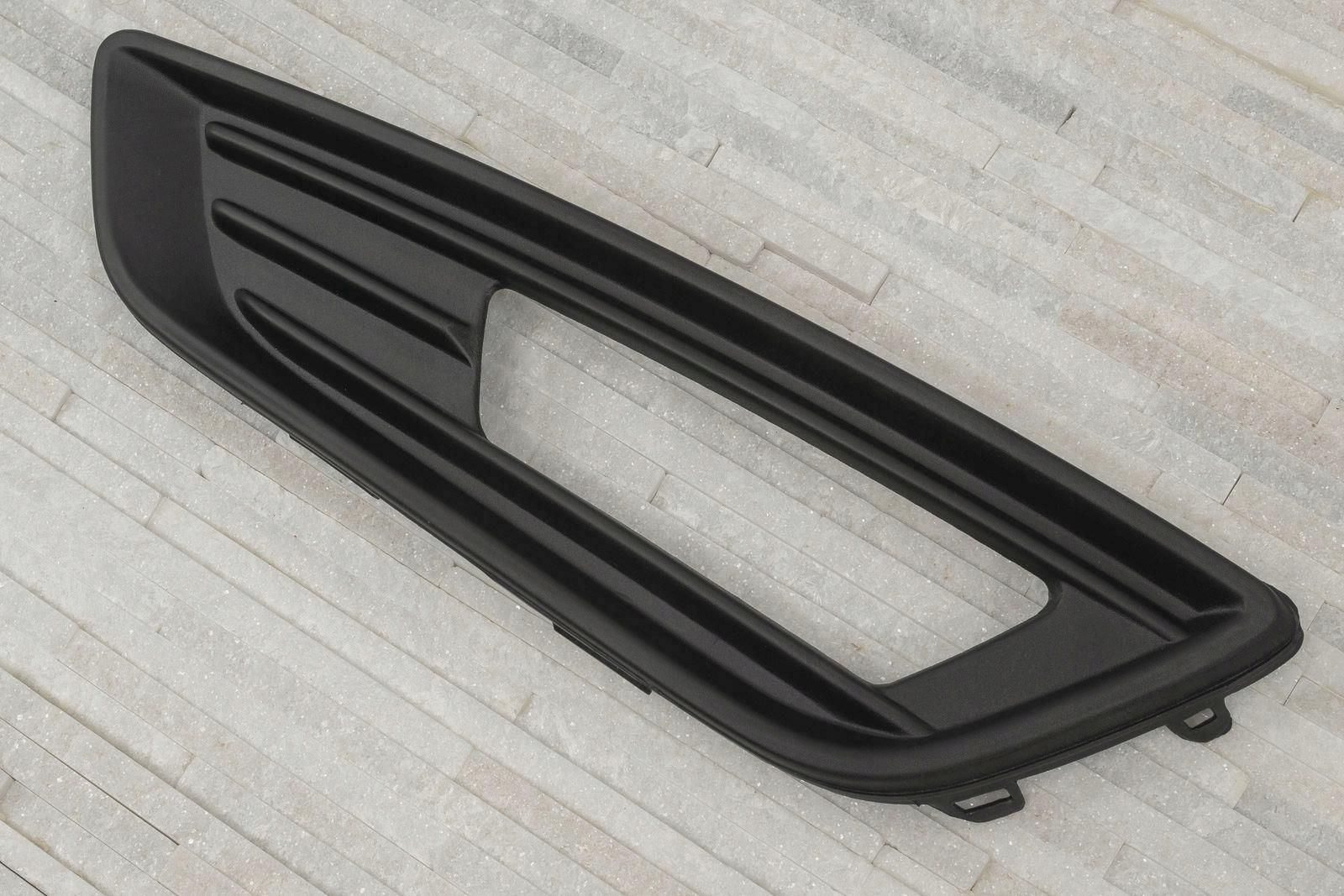 INNY ZA LEPKA HALOGENU FORD FOCUS MK3 14 18 F1EB15A299A F1EB15A299A inny-za-lepka-halogenu-ford-focus-mk3-14-18-f1eb15a299a-f1eb15a299a